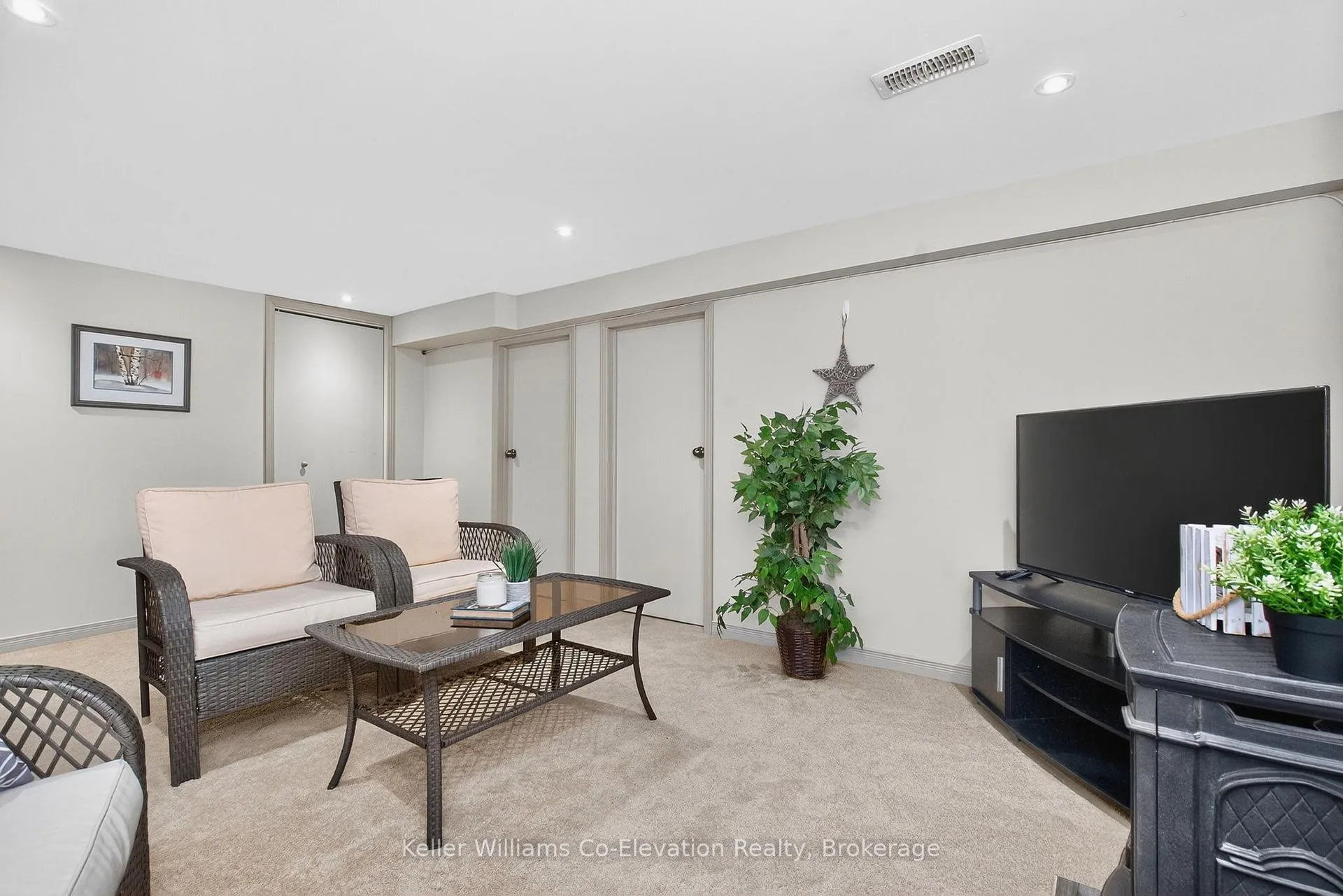 Photo 19 of 268 Elizabeth Street, Midland — HOMEH