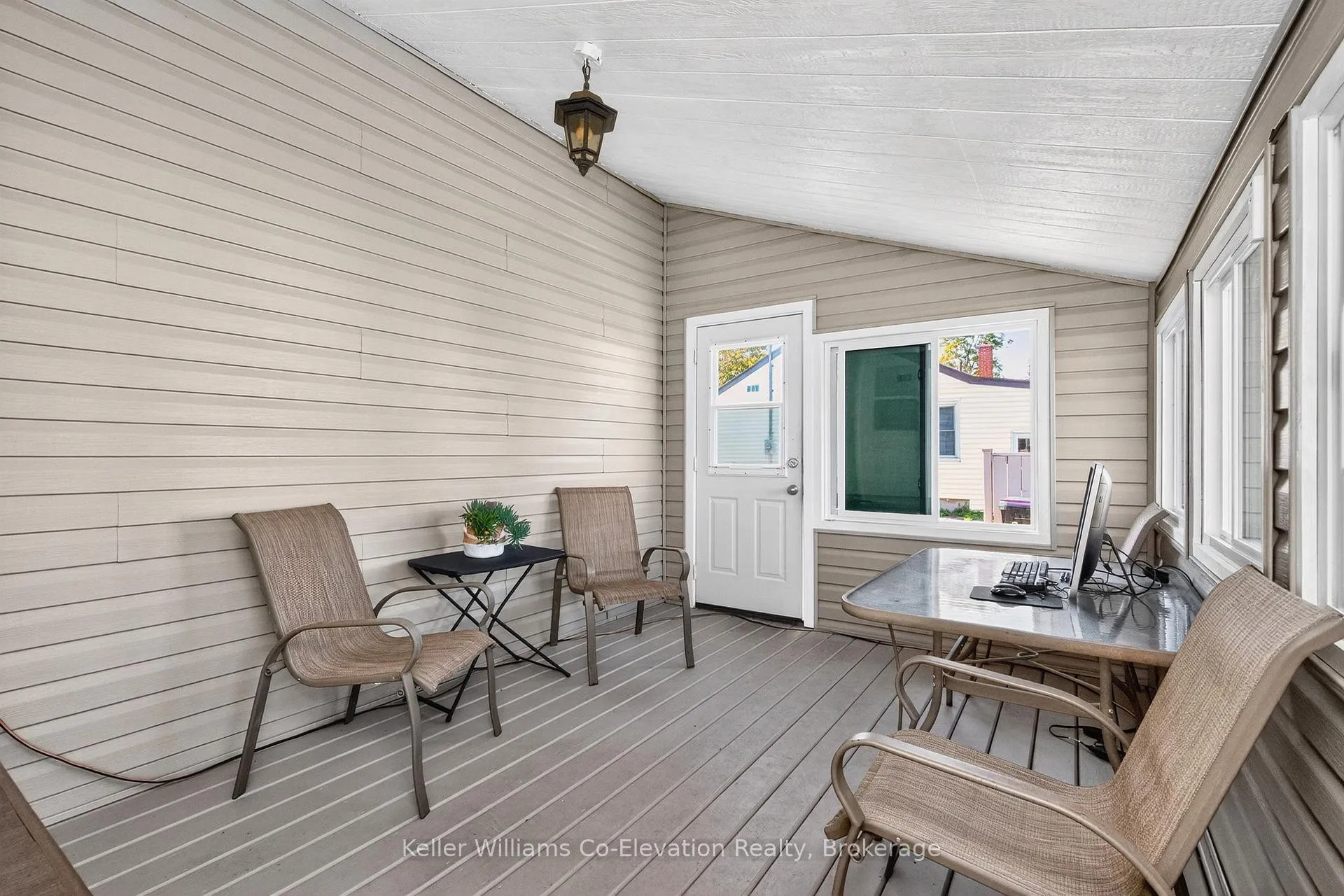 Photo 25 of 268 Elizabeth Street, Midland — HOMEH