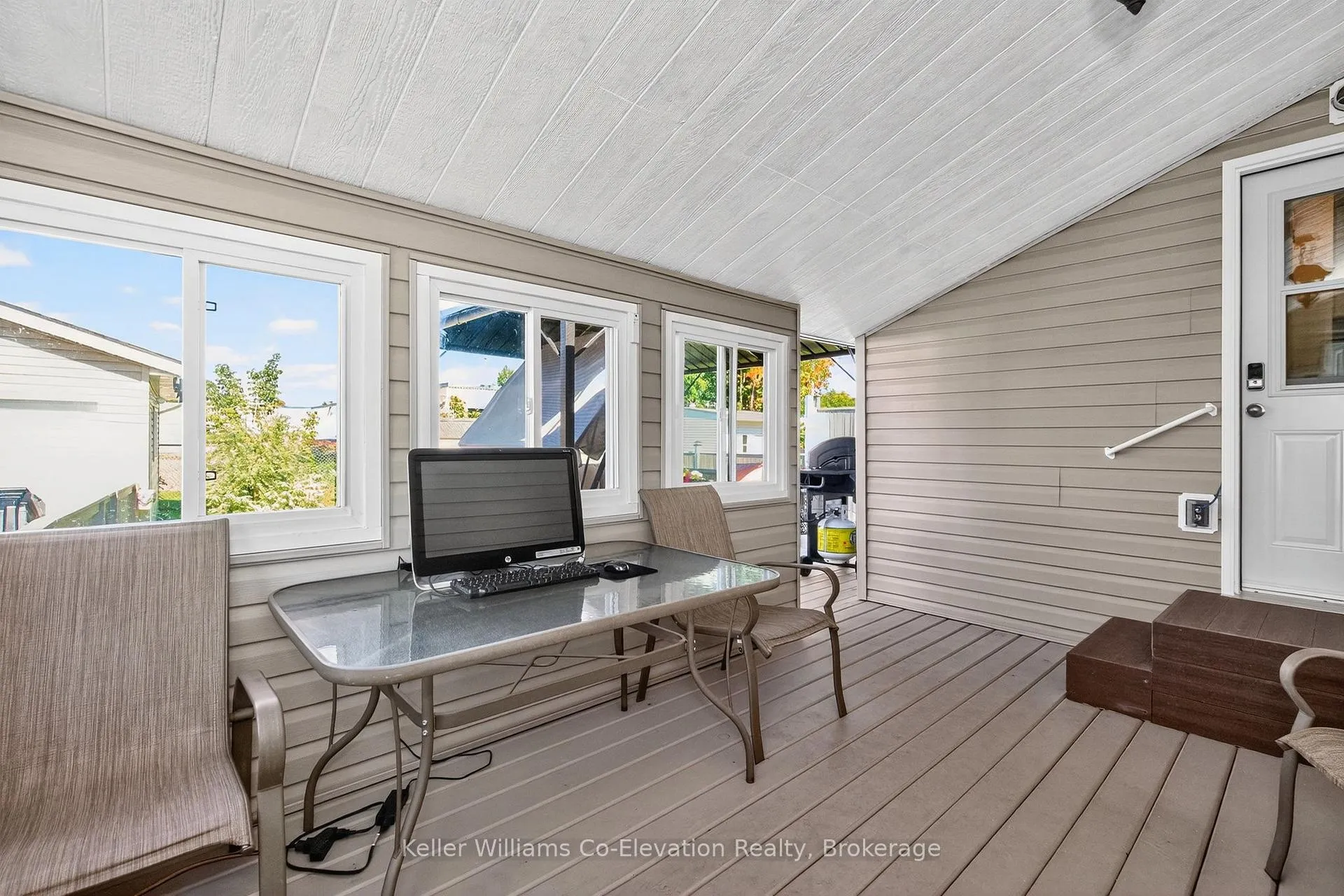 Photo 26 of 268 Elizabeth Street, Midland — HOMEH