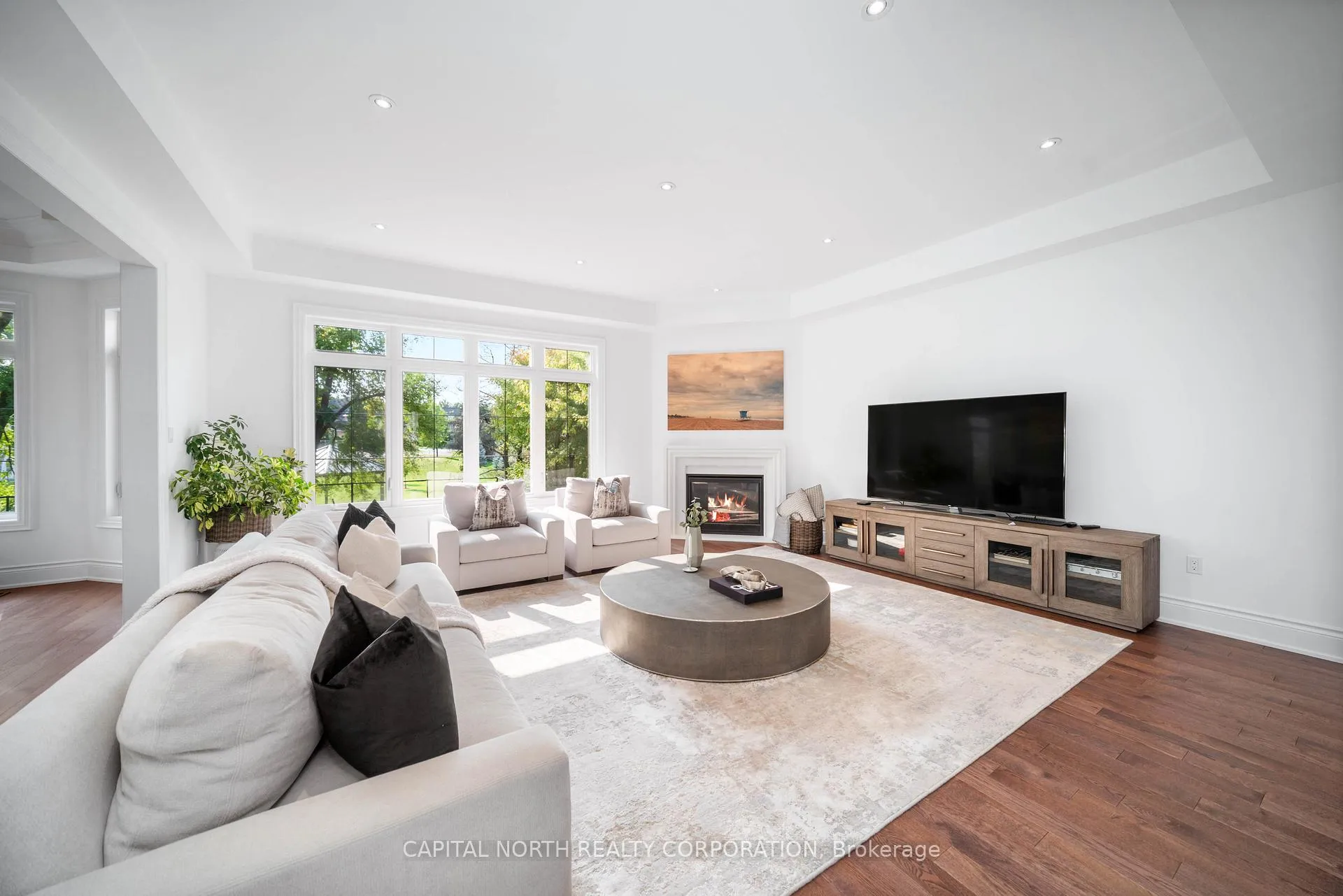 Photo 17 of 8 Kinghorn Road, King, King City — HOMEH