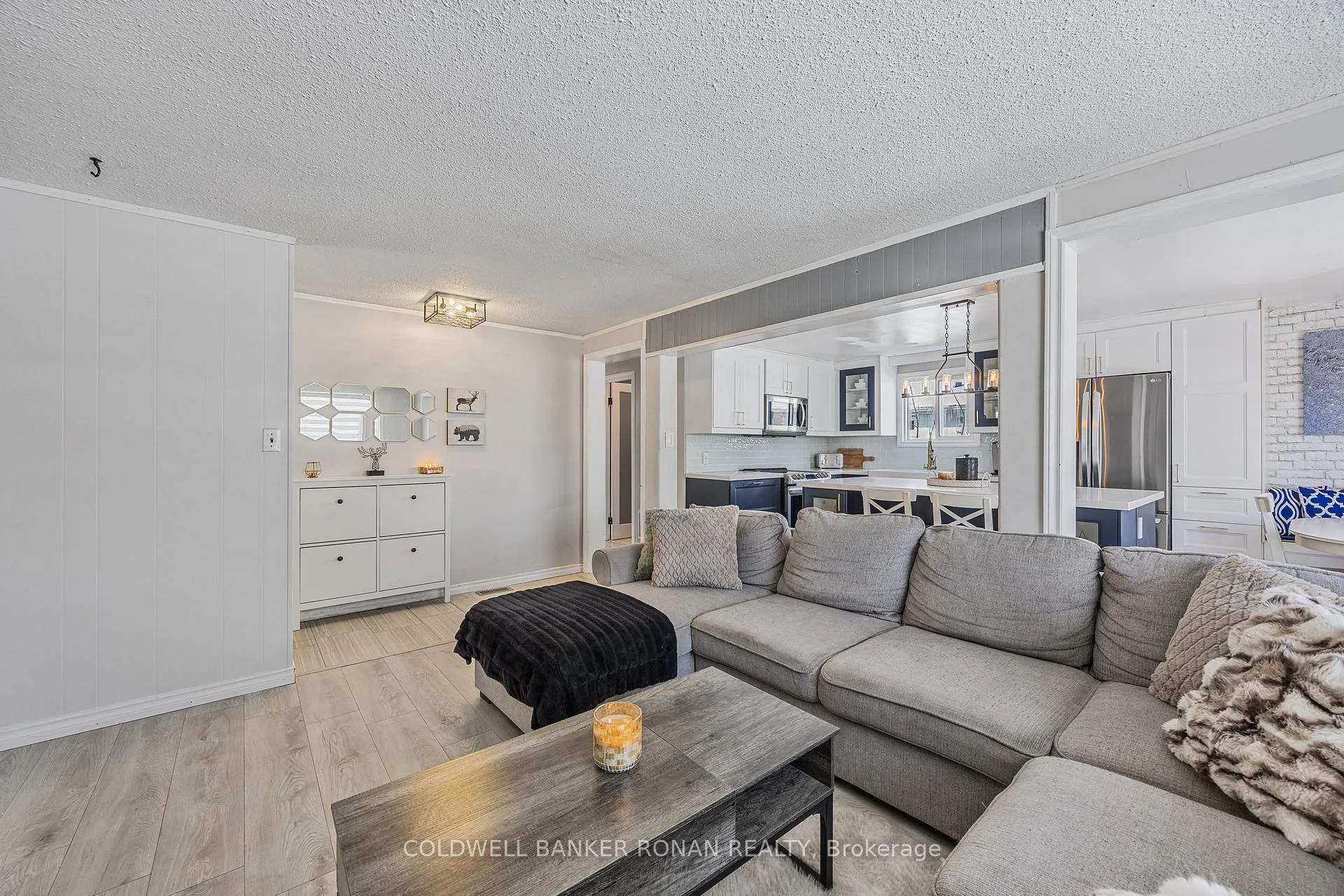 Photo 8 of 100 Queen Street N, New Tecumseth, Tottenham — HOMEH
