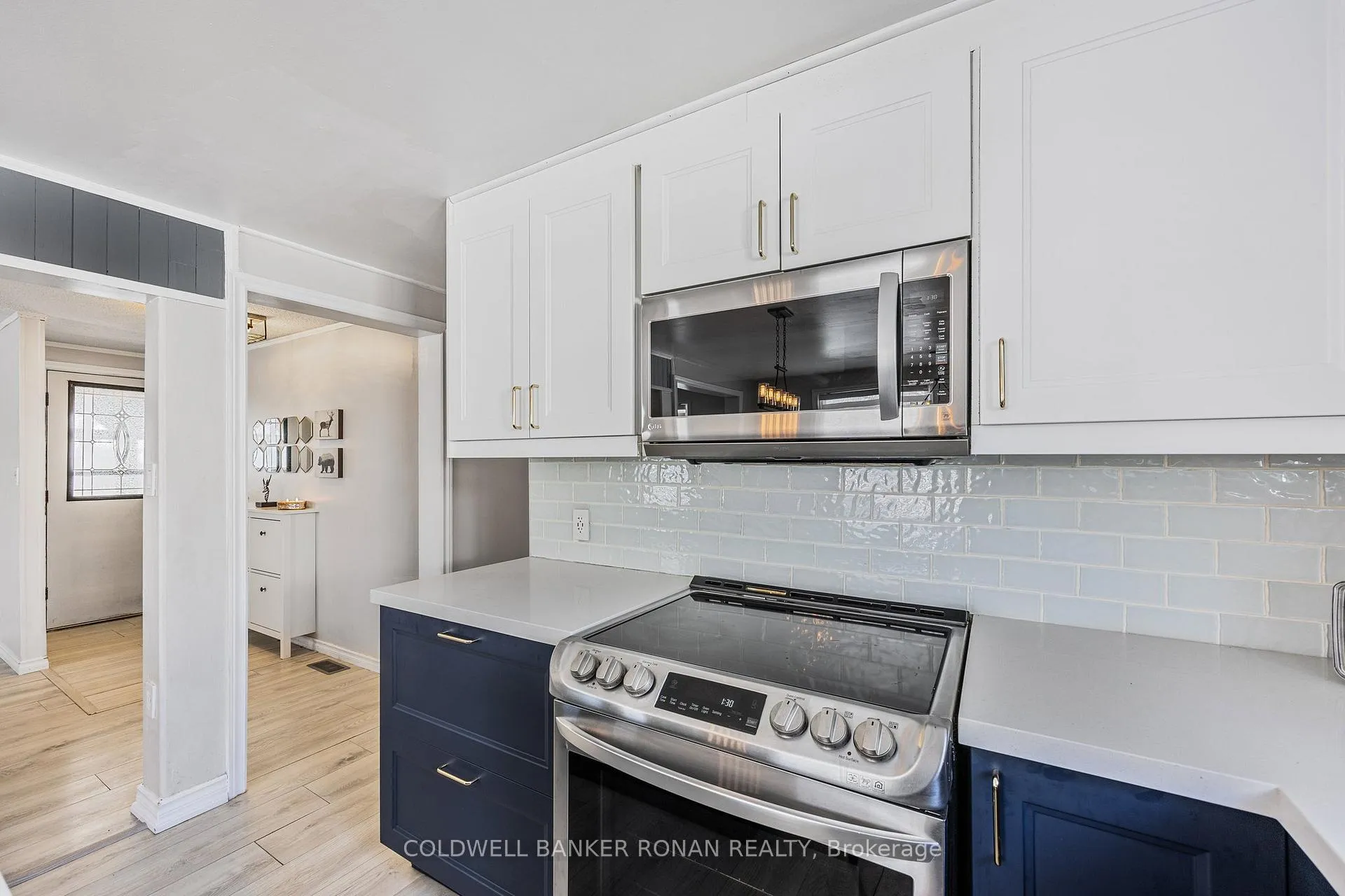 Photo 13 of 100 Queen Street N, New Tecumseth, Tottenham — HOMEH