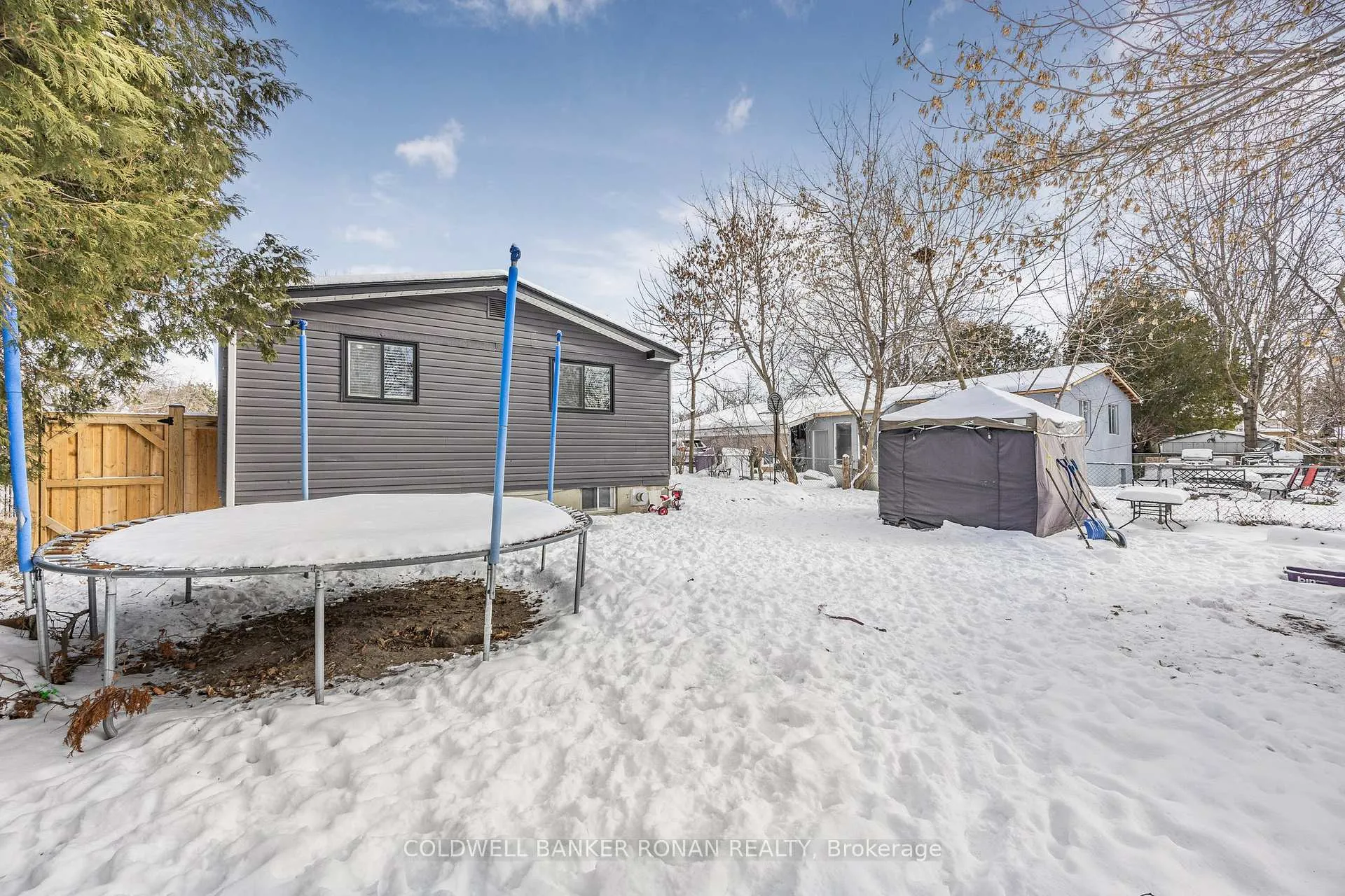Photo 40 of 100 Queen Street N, New Tecumseth, Tottenham — HOMEH