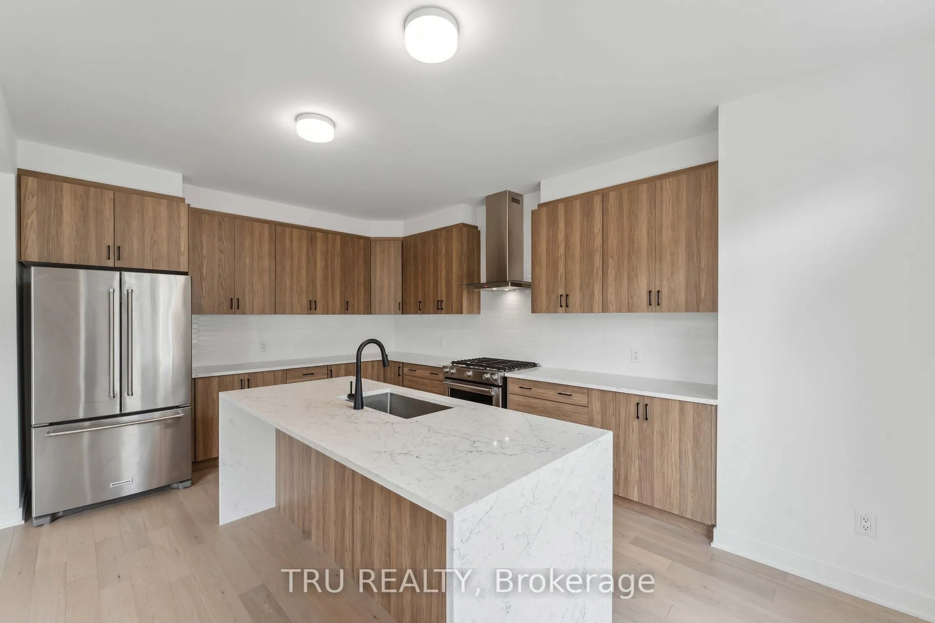 Photo 17 of 815 Snap Hook Crescent, Ottawa, Barrhaven - Half Moon Bay — HOMEH