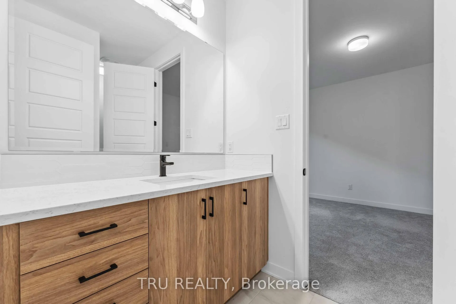Photo 34 of 815 Snap Hook Crescent, Ottawa, Barrhaven - Half Moon Bay — HOMEH