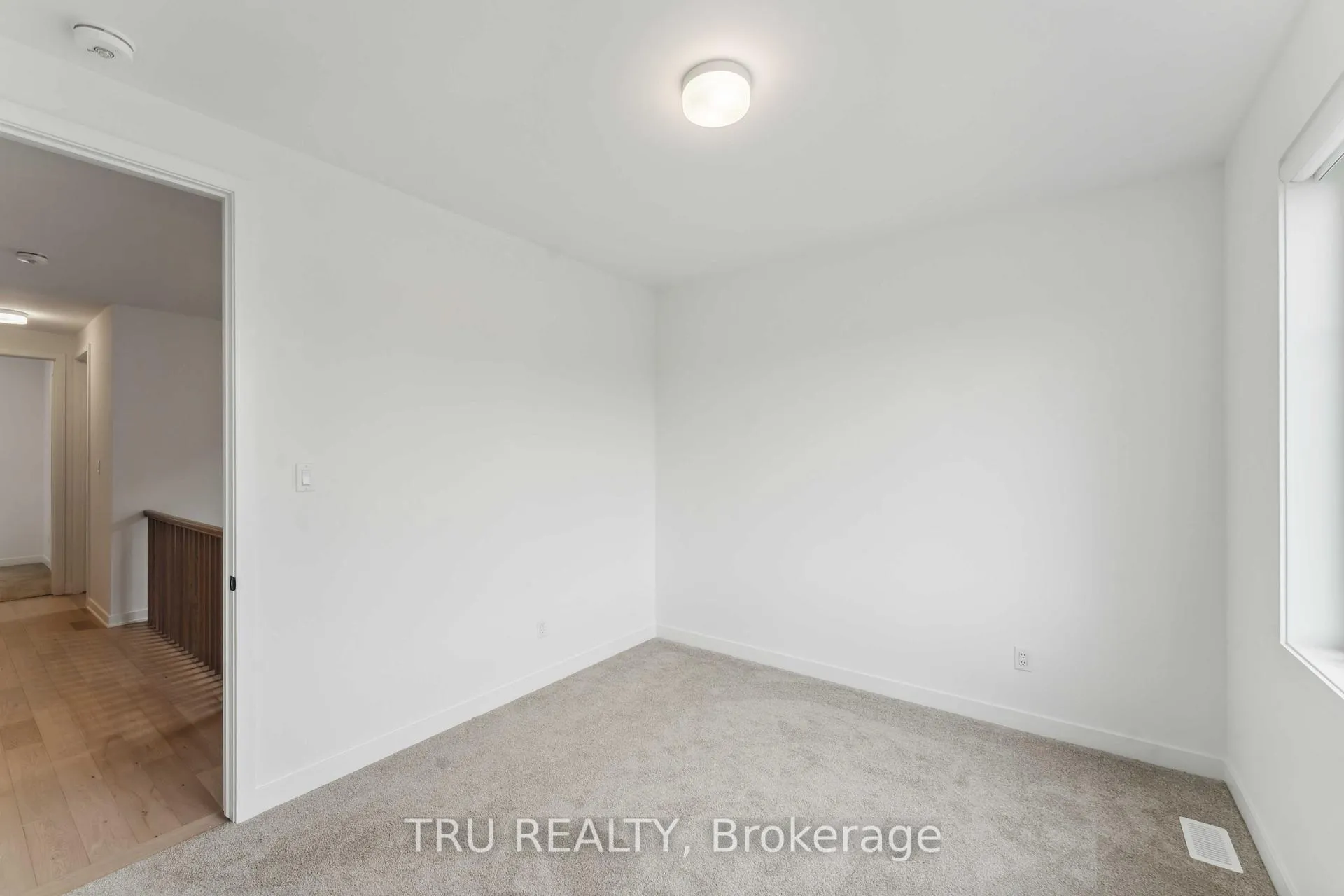 Photo 40 of 815 Snap Hook Crescent, Ottawa, Barrhaven - Half Moon Bay — HOMEH