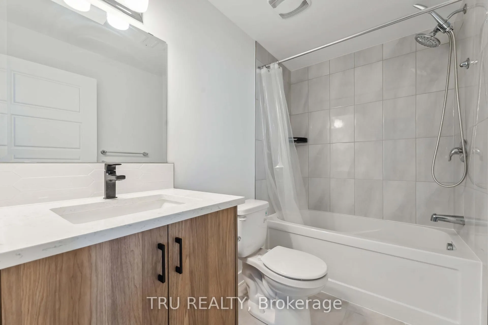 Photo 47 of 815 Snap Hook Crescent, Ottawa, Barrhaven - Half Moon Bay — HOMEH