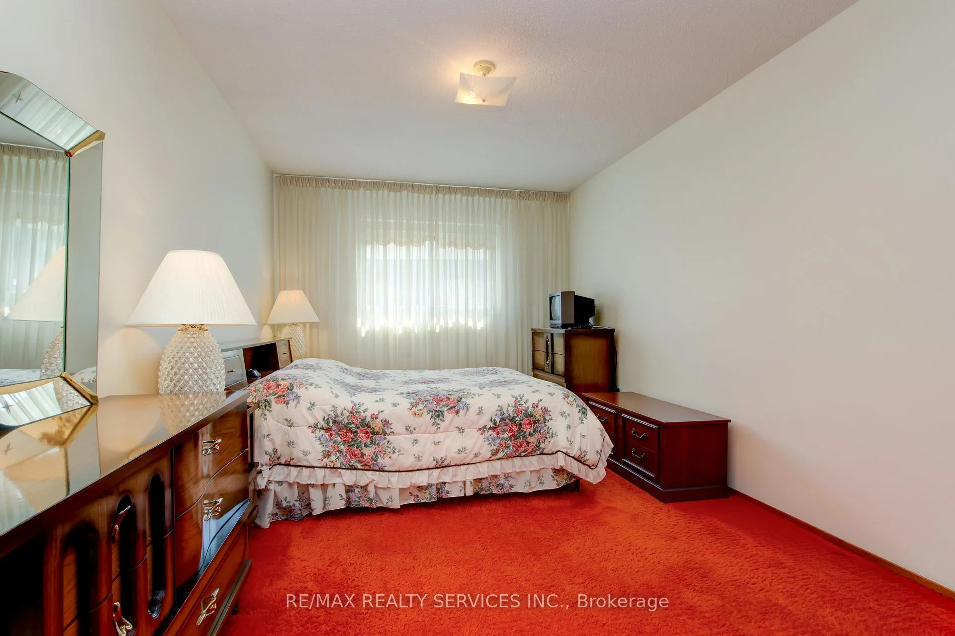 Photo 15 of 42 Mallard Crescent, Brampton, Central Park — HOMEH