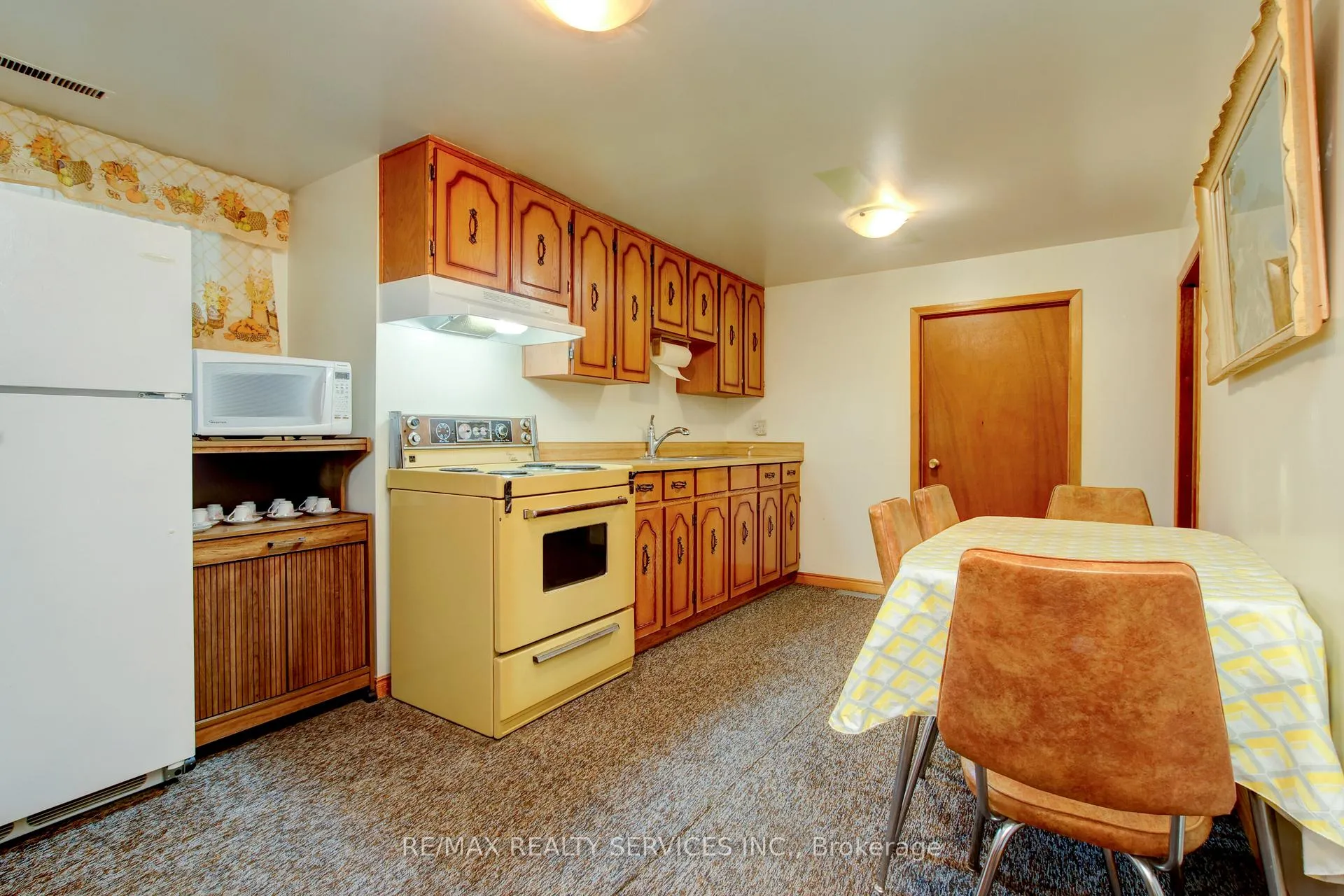 Photo 26 of 42 Mallard Crescent, Brampton, Central Park — HOMEH