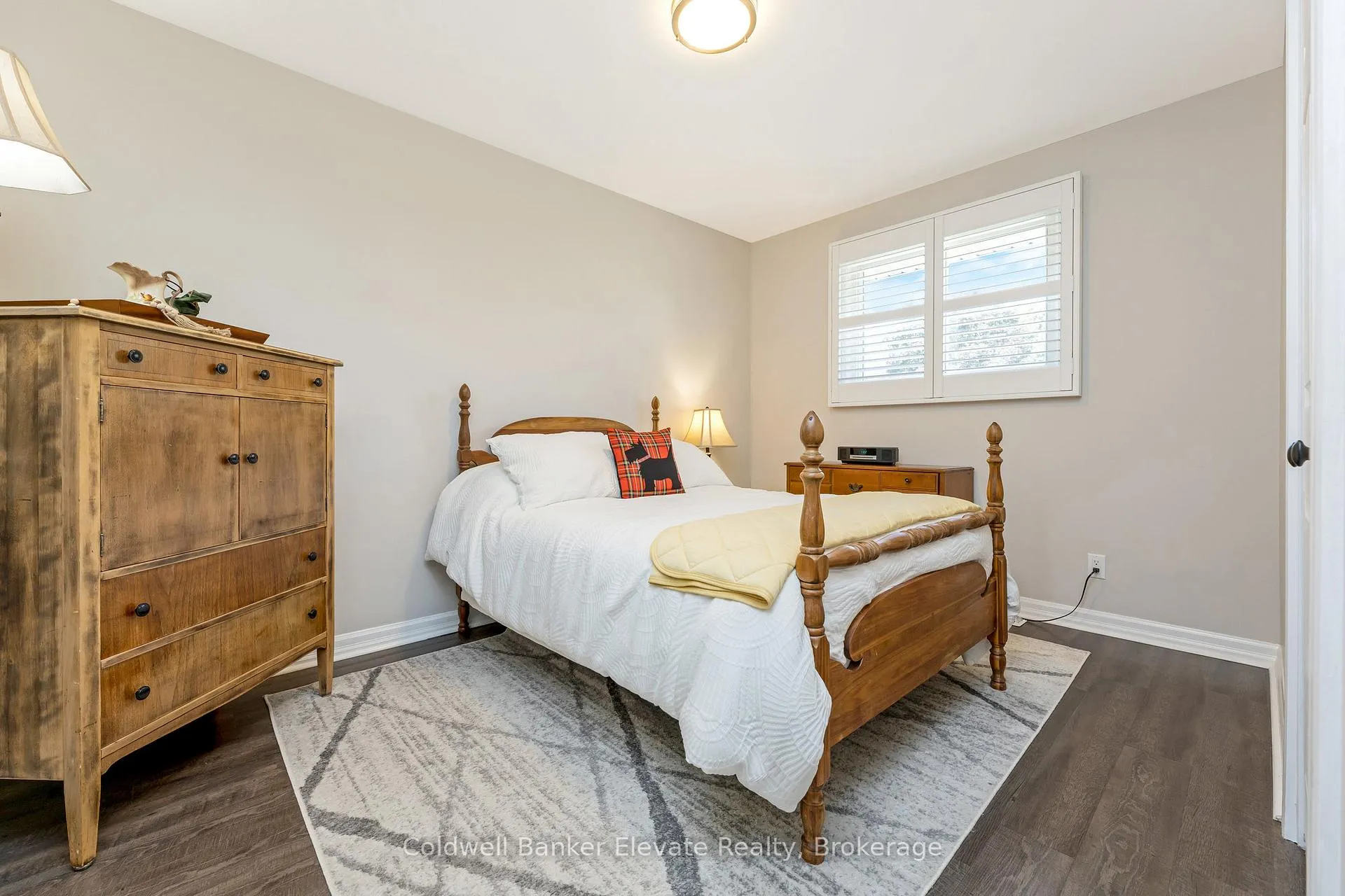Photo 17 of 10 Gilston Parkway, Brant, Paris — HOMEH