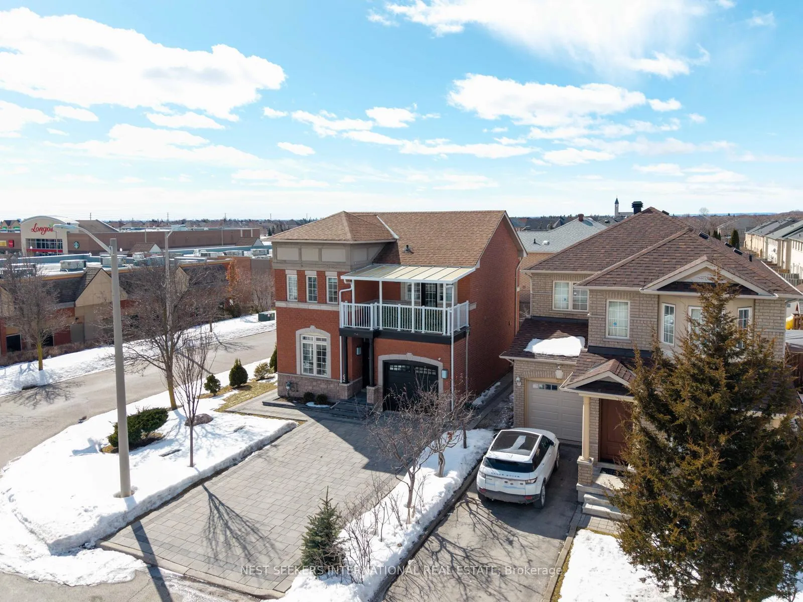 Photo 2 of 62 Legnano Crescent, Vaughan, Vellore Village — HOMEH