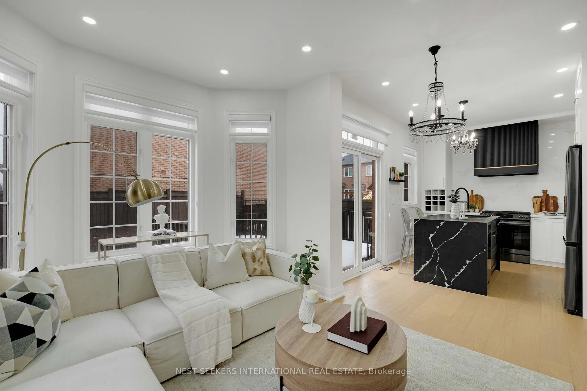 Photo 13 of 62 Legnano Crescent, Vaughan, Vellore Village — HOMEH