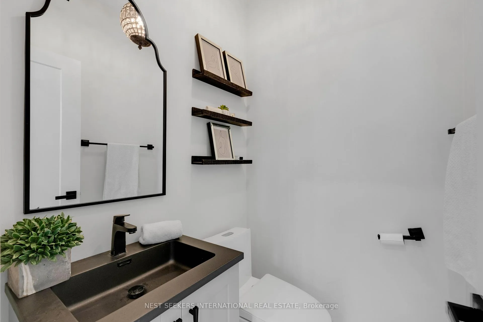 Photo 17 of 62 Legnano Crescent, Vaughan, Vellore Village — HOMEH
