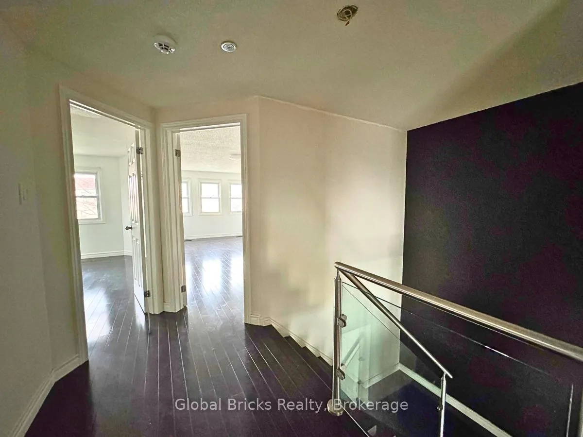 Photo 15 of 41 Fieldview Crescent, Whitby, Blue Grass Meadows — HOMEH