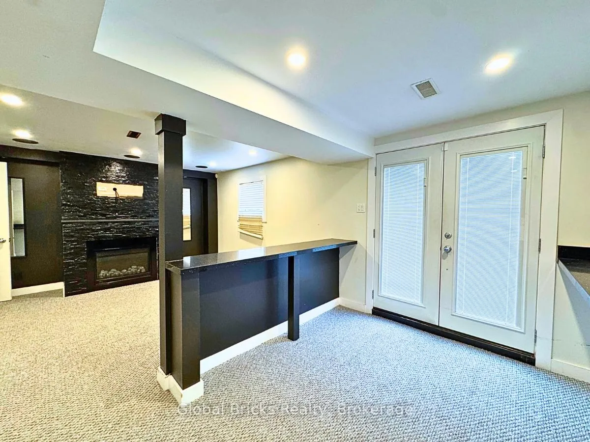 Photo 31 of 41 Fieldview Crescent, Whitby, Blue Grass Meadows — HOMEH
