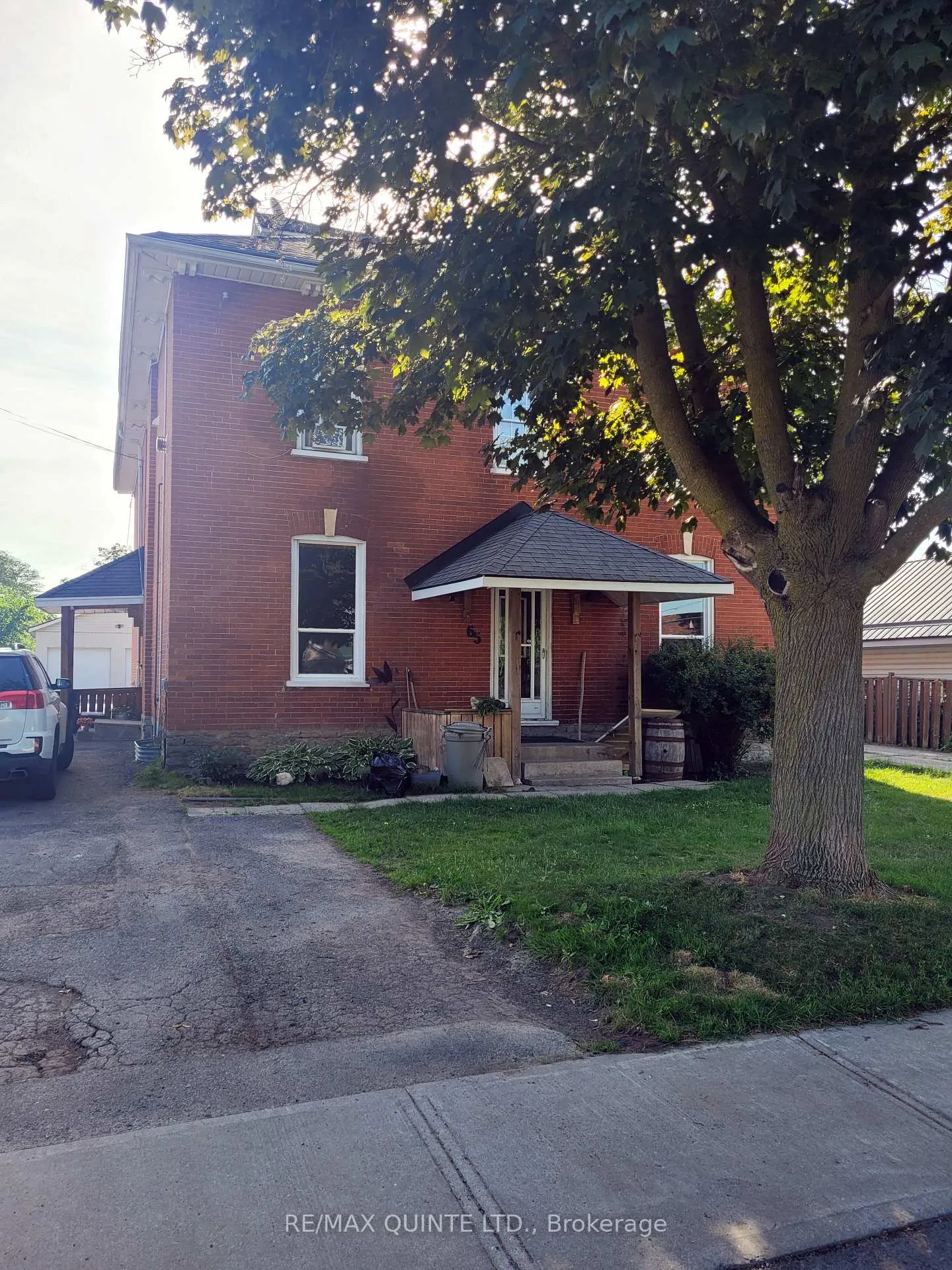Photo 2 of 65 Grier Street, Belleville, Belleville Ward — HOMEH