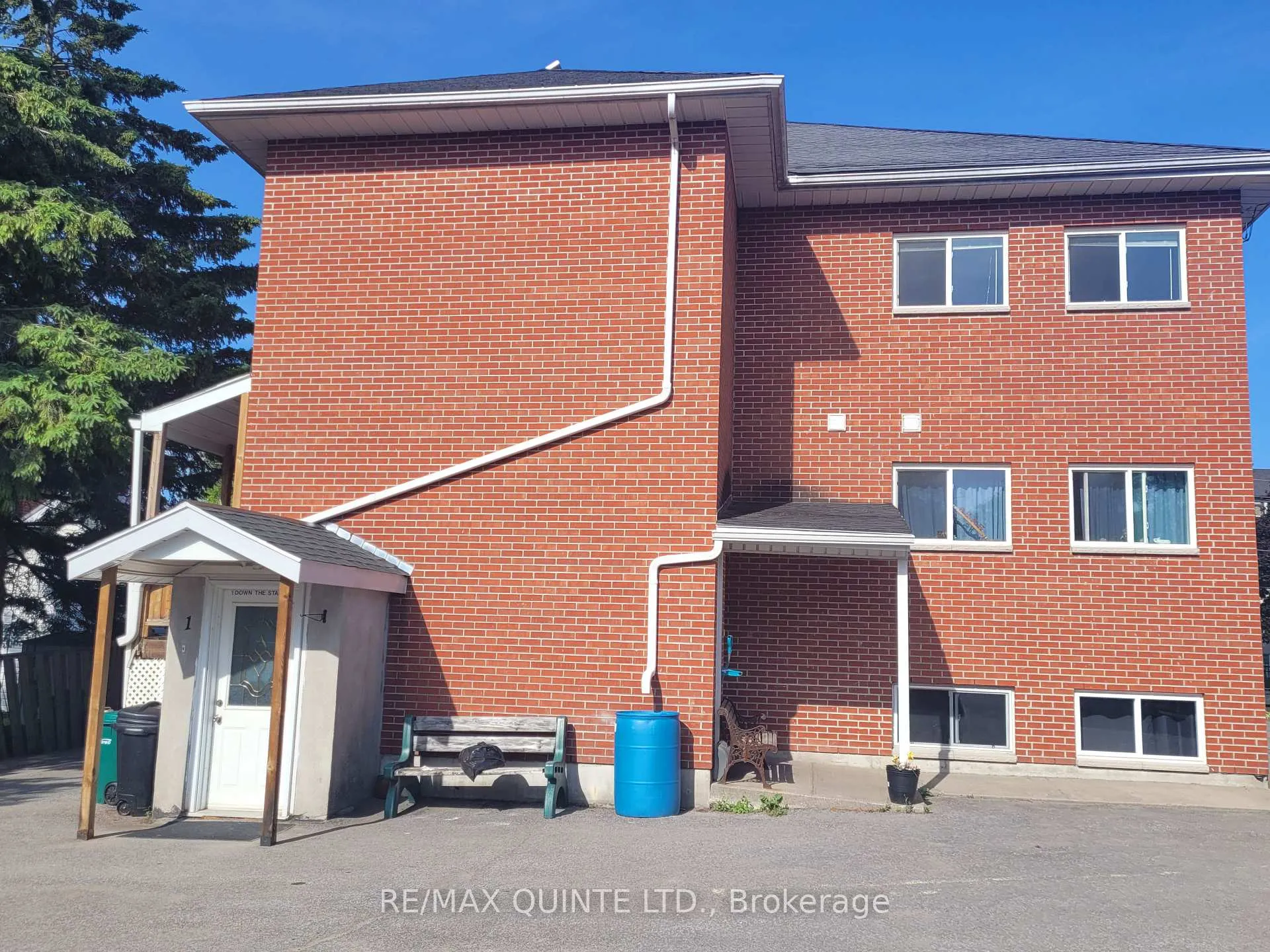 Photo 5 of 65 Grier Street, Belleville, Belleville Ward — HOMEH