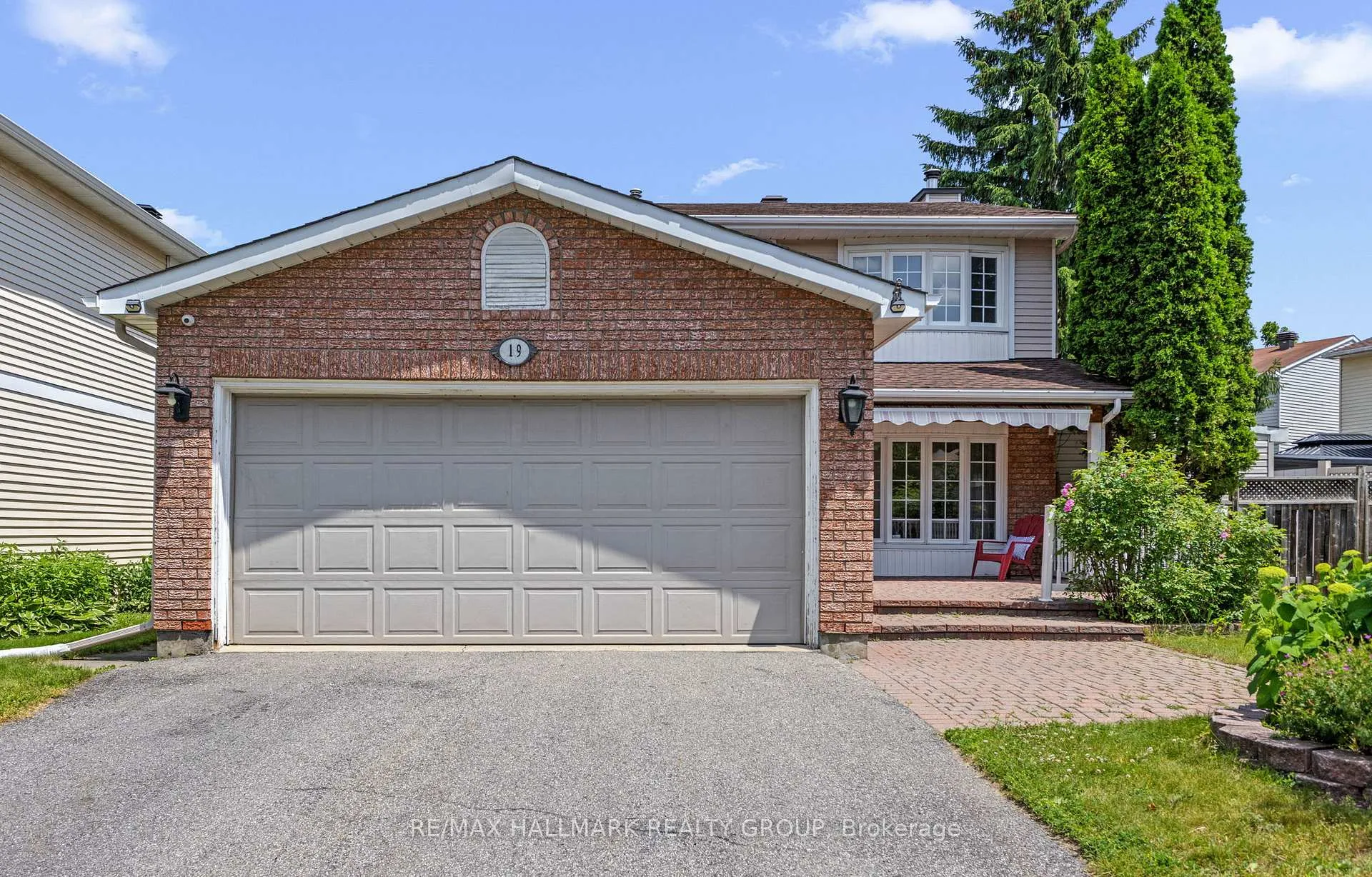 Photo 1 of 19 Notman Way, Ottawa, Hunt Club Park — HOMEH