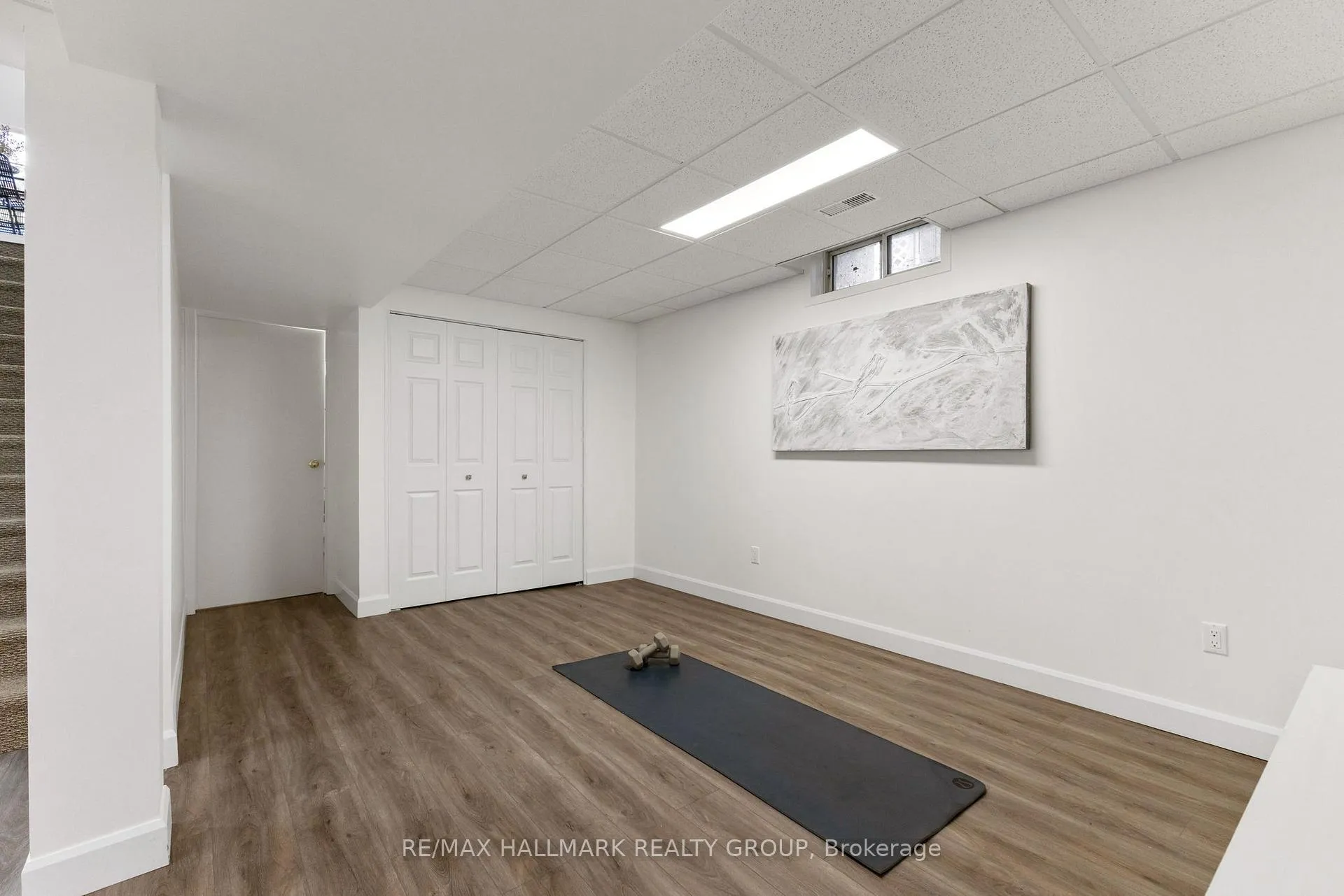 Photo 34 of 19 Notman Way, Ottawa, Hunt Club Park — HOMEH