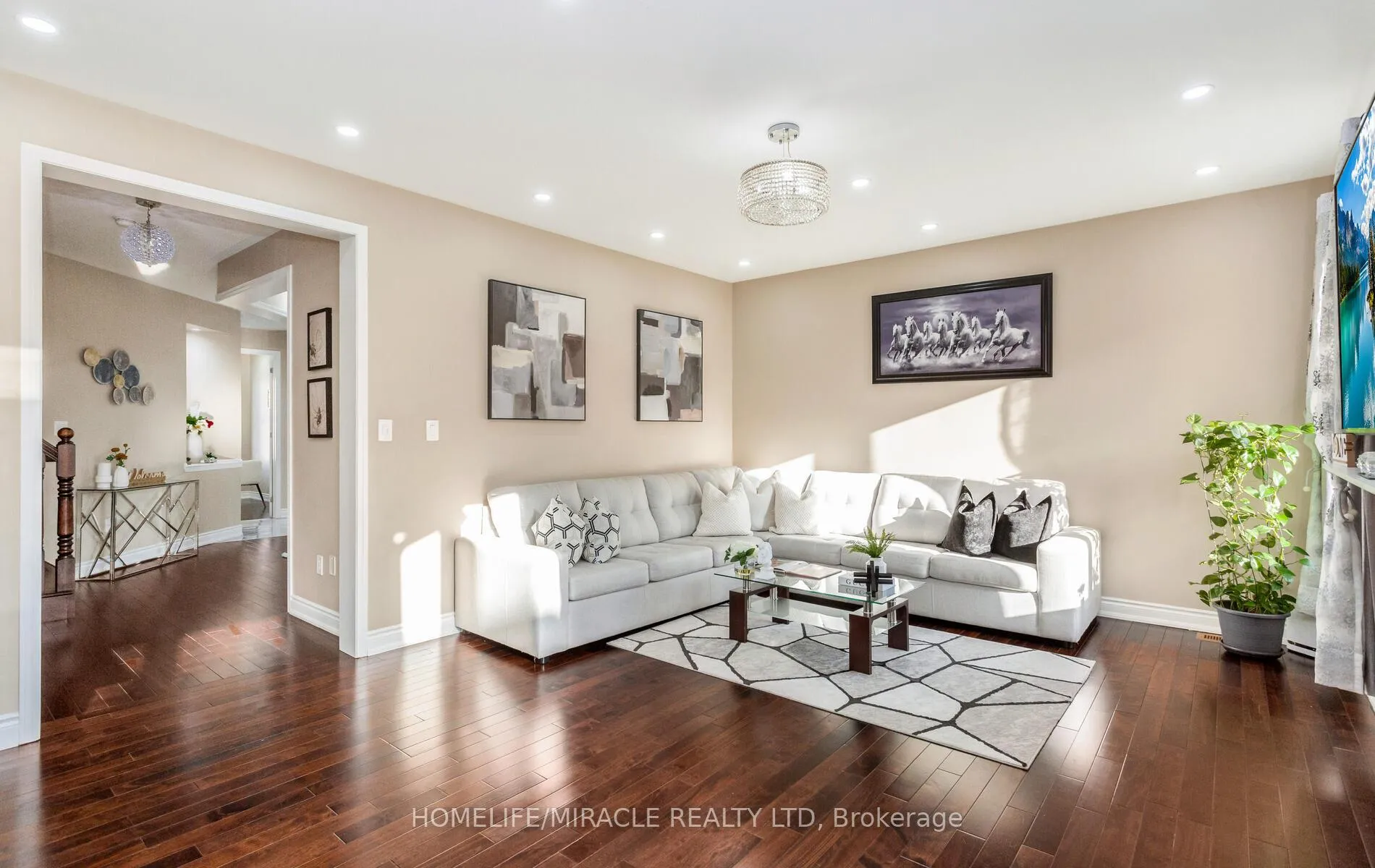 Photo 10 of 35 Killick Road, Brampton, Northwest Brampton — HOMEH