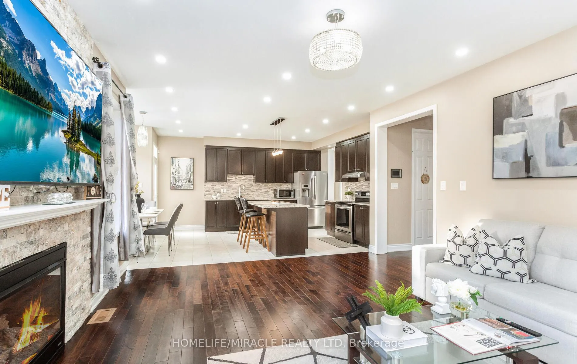 Photo 11 of 35 Killick Road, Brampton, Northwest Brampton — HOMEH