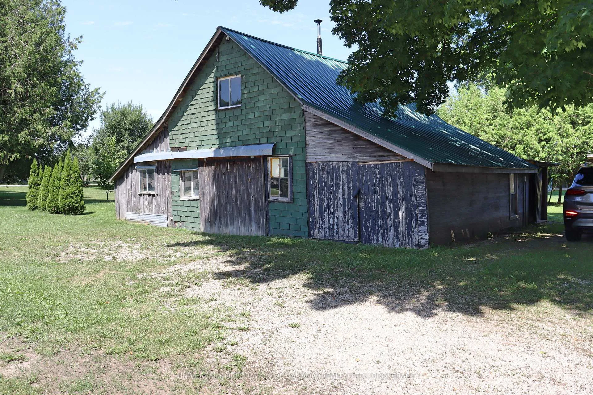 Photo 23 of 2029 john Street W, Howick — HOMEH