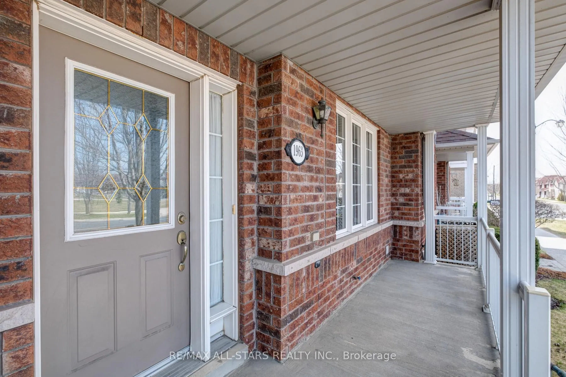 Photo 3 of 1963 Bur Oak Avenue, Markham, Greensborough — HOMEH
