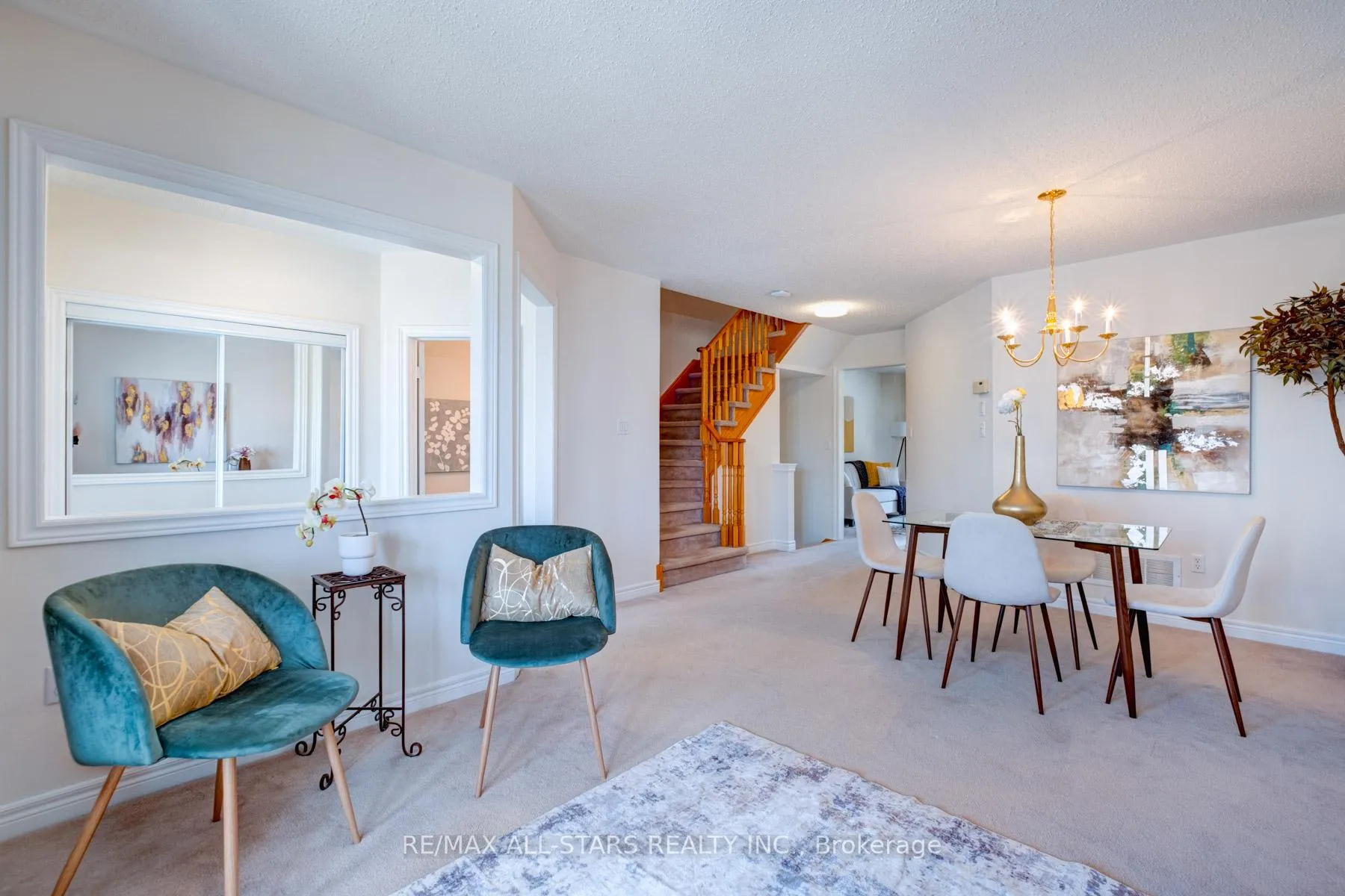Photo 8 of 1963 Bur Oak Avenue, Markham, Greensborough — HOMEH