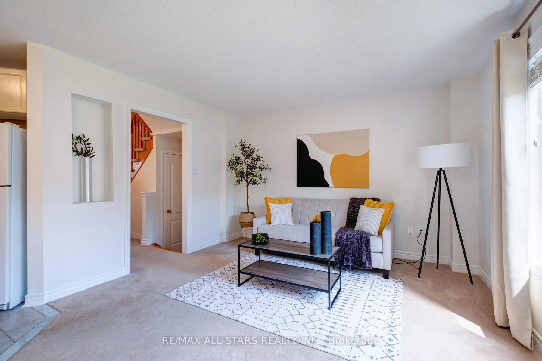 Photo 15 of 1963 Bur Oak Avenue, Markham, Greensborough — HOMEH