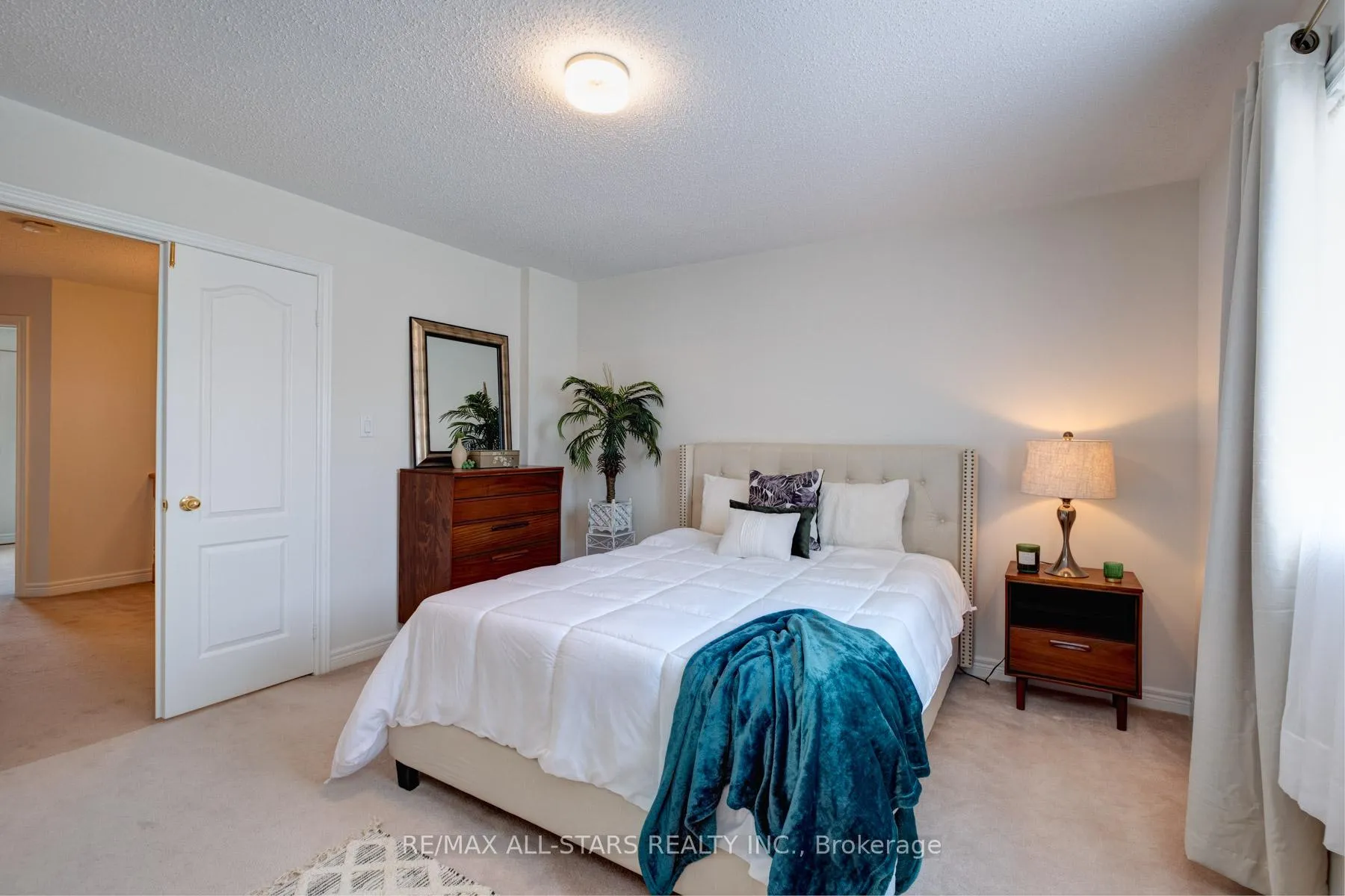 Photo 29 of 1963 Bur Oak Avenue, Markham, Greensborough — HOMEH