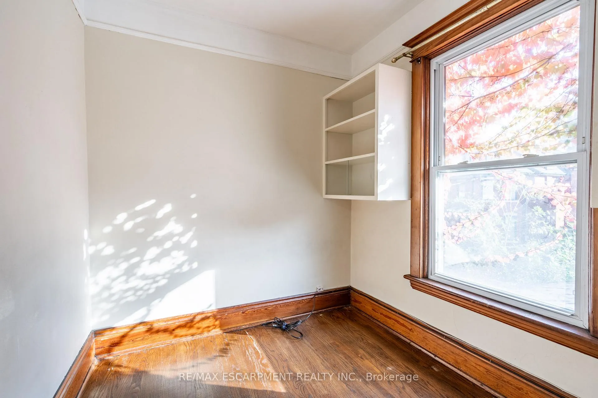 Photo 19 of 26 Ontario Avenue, Hamilton, Stinson — HOMEH