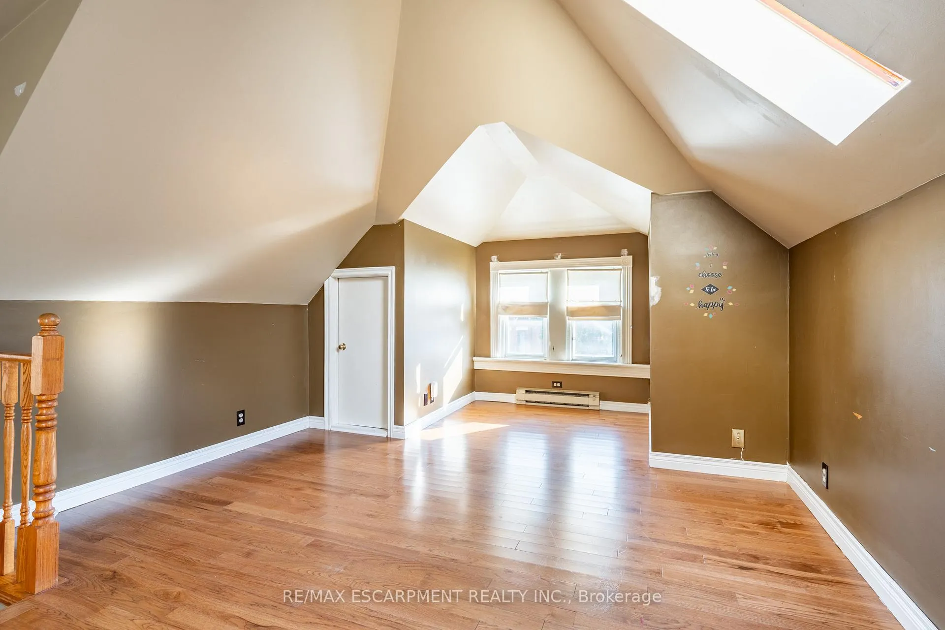 Photo 29 of 26 Ontario Avenue, Hamilton, Stinson — HOMEH