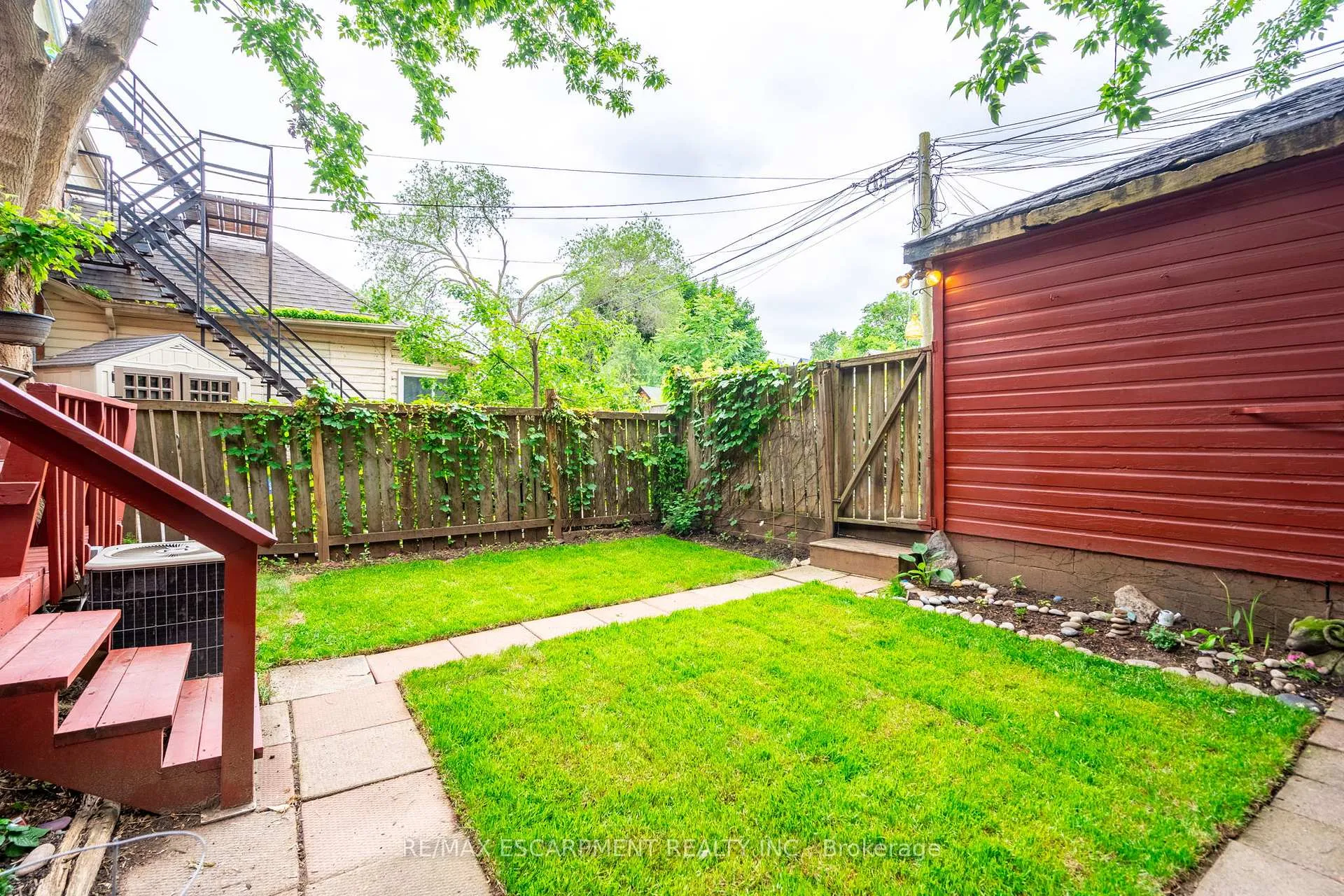 Photo 36 of 26 Ontario Avenue, Hamilton, Stinson — HOMEH