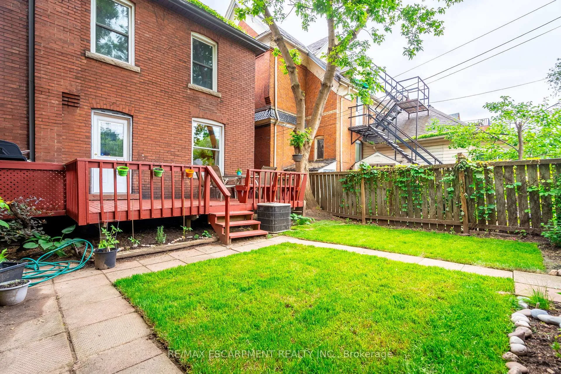 Photo 37 of 26 Ontario Avenue, Hamilton, Stinson — HOMEH