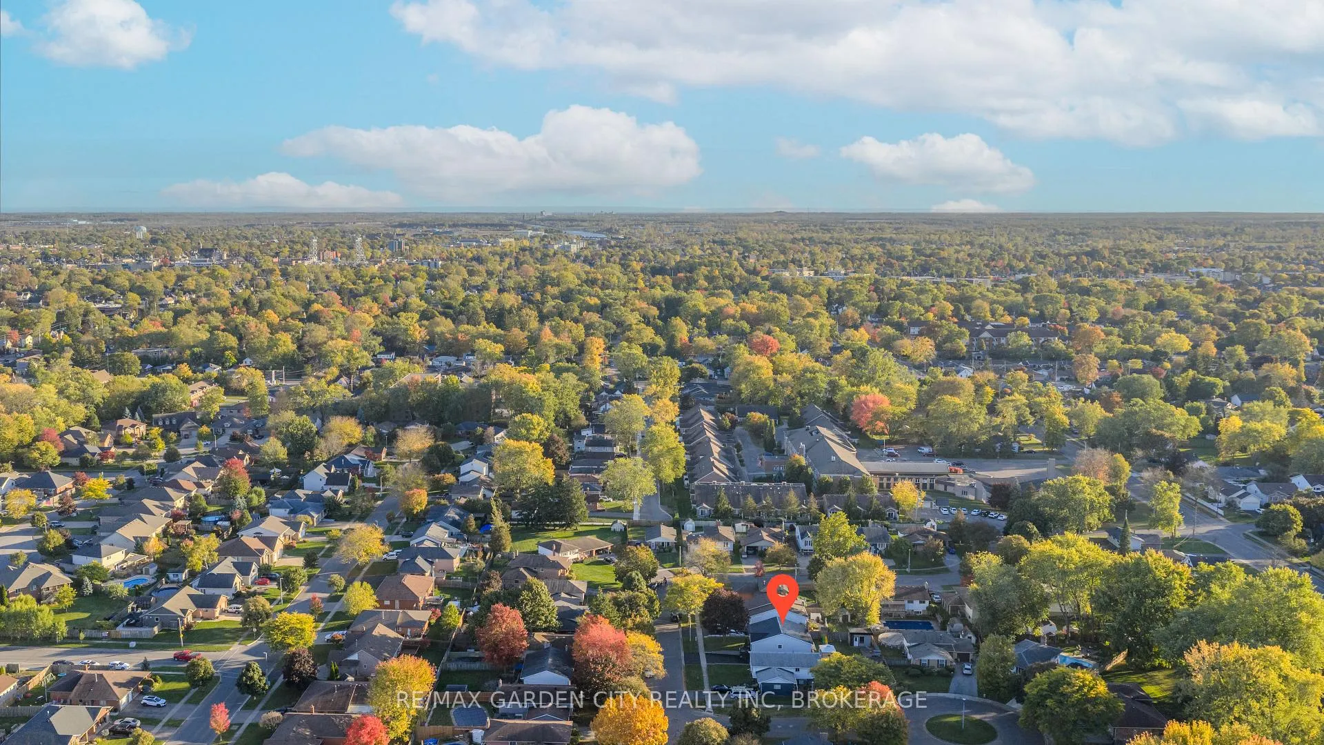 Photo 38 of 53 Brant Avenue, Welland, N. Welland — HOMEH