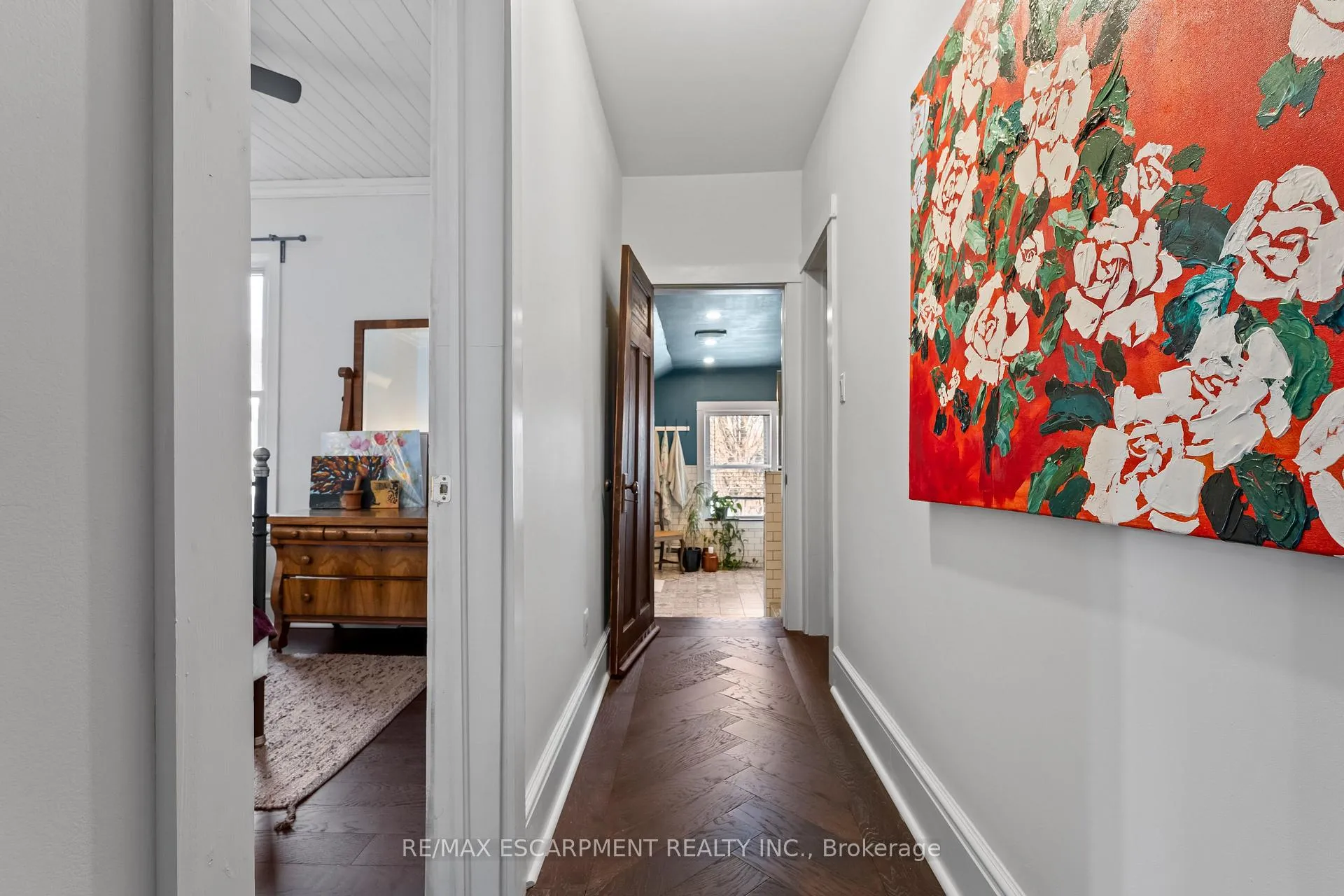 Photo 26 of 54 Emerald Street N, Hamilton, Landsdale — HOMEH