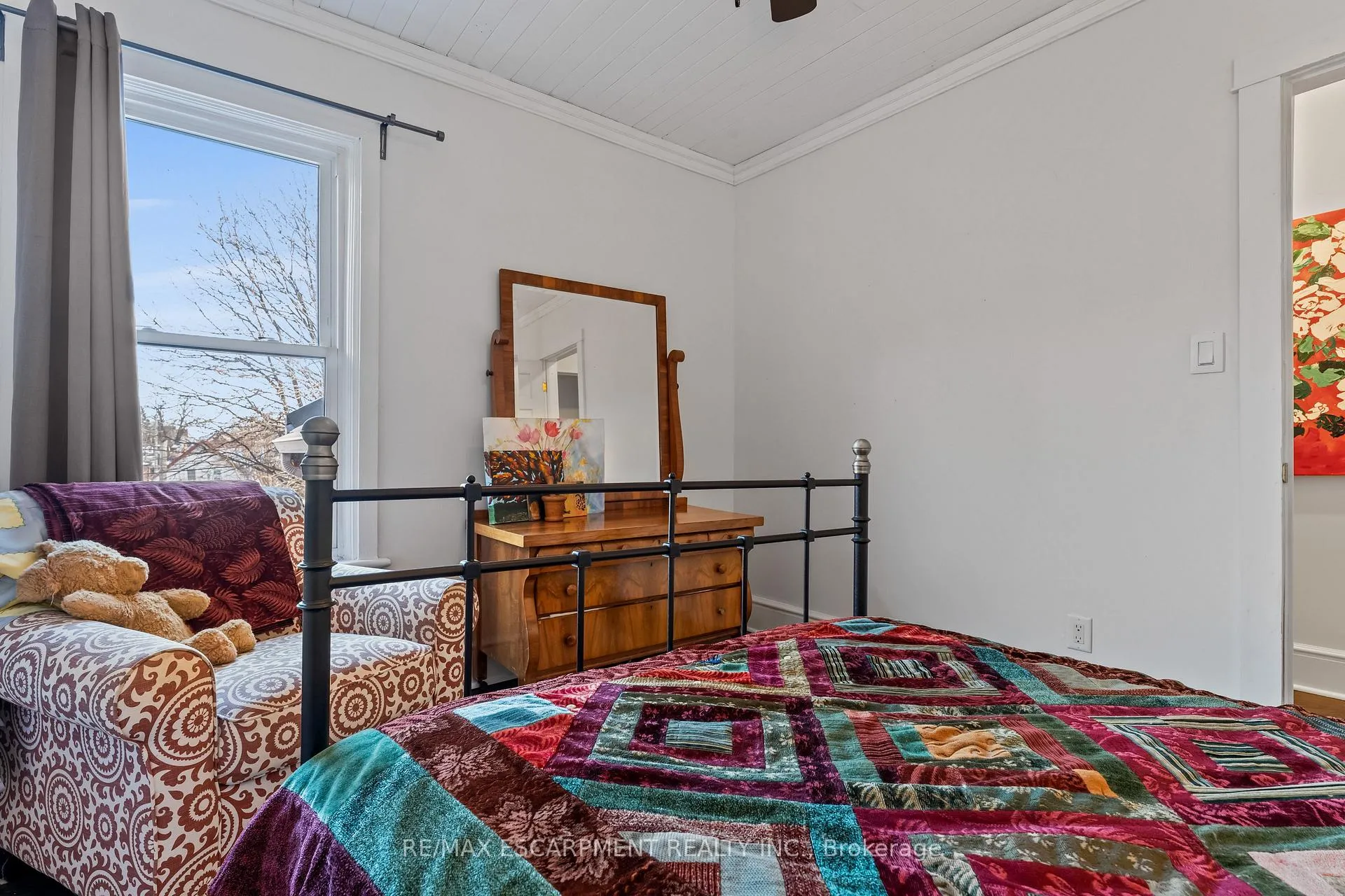 Photo 28 of 54 Emerald Street N, Hamilton, Landsdale — HOMEH