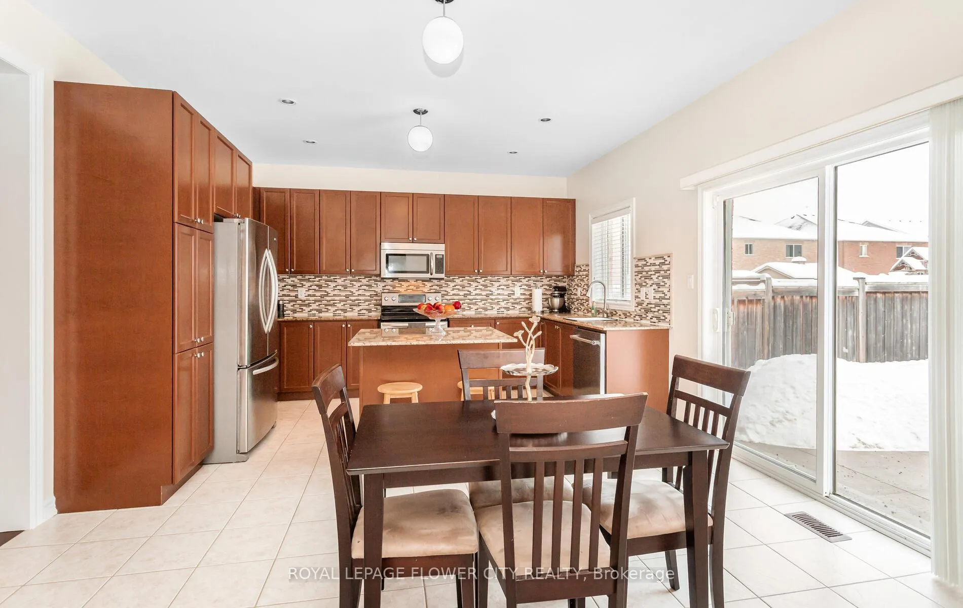 Photo 9 of 513 Davis Drive, Shelburne — HOMEH