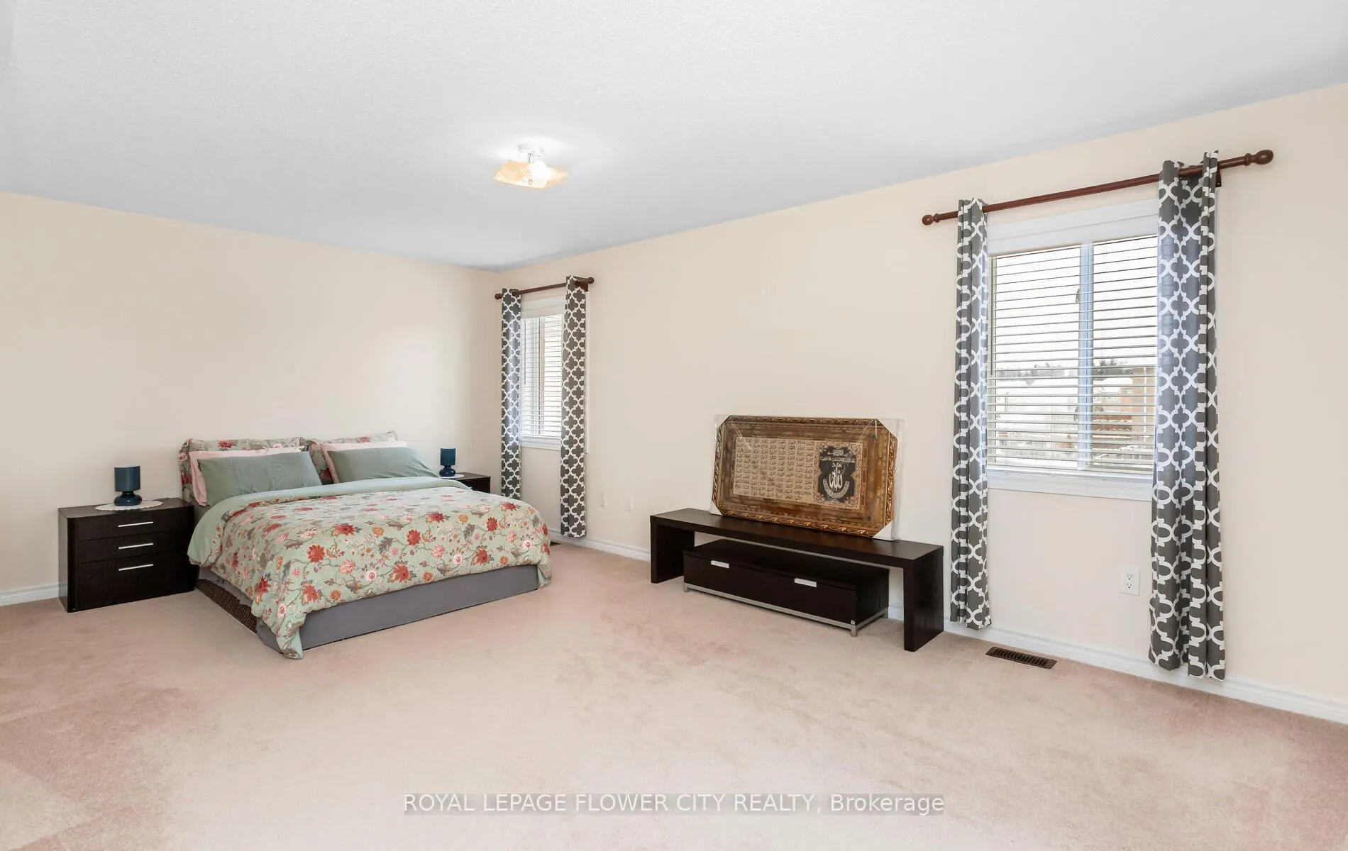 Photo 16 of 513 Davis Drive, Shelburne — HOMEH