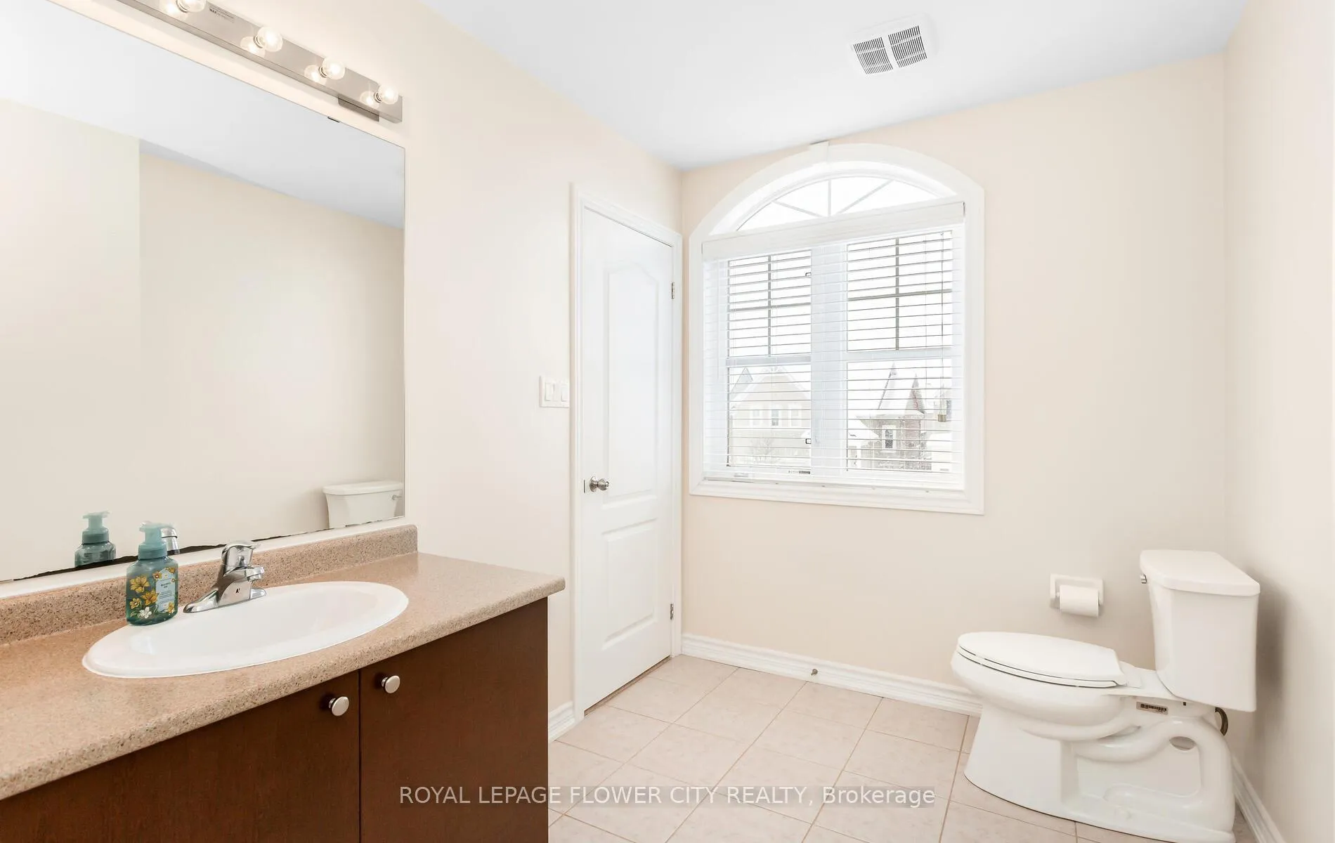 Photo 22 of 513 Davis Drive, Shelburne — HOMEH
