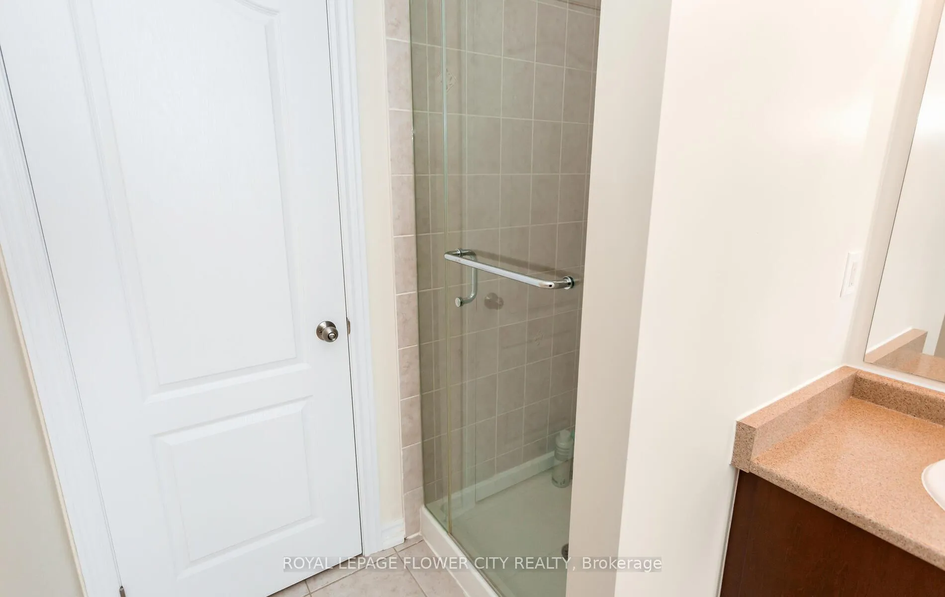 Photo 23 of 513 Davis Drive, Shelburne — HOMEH