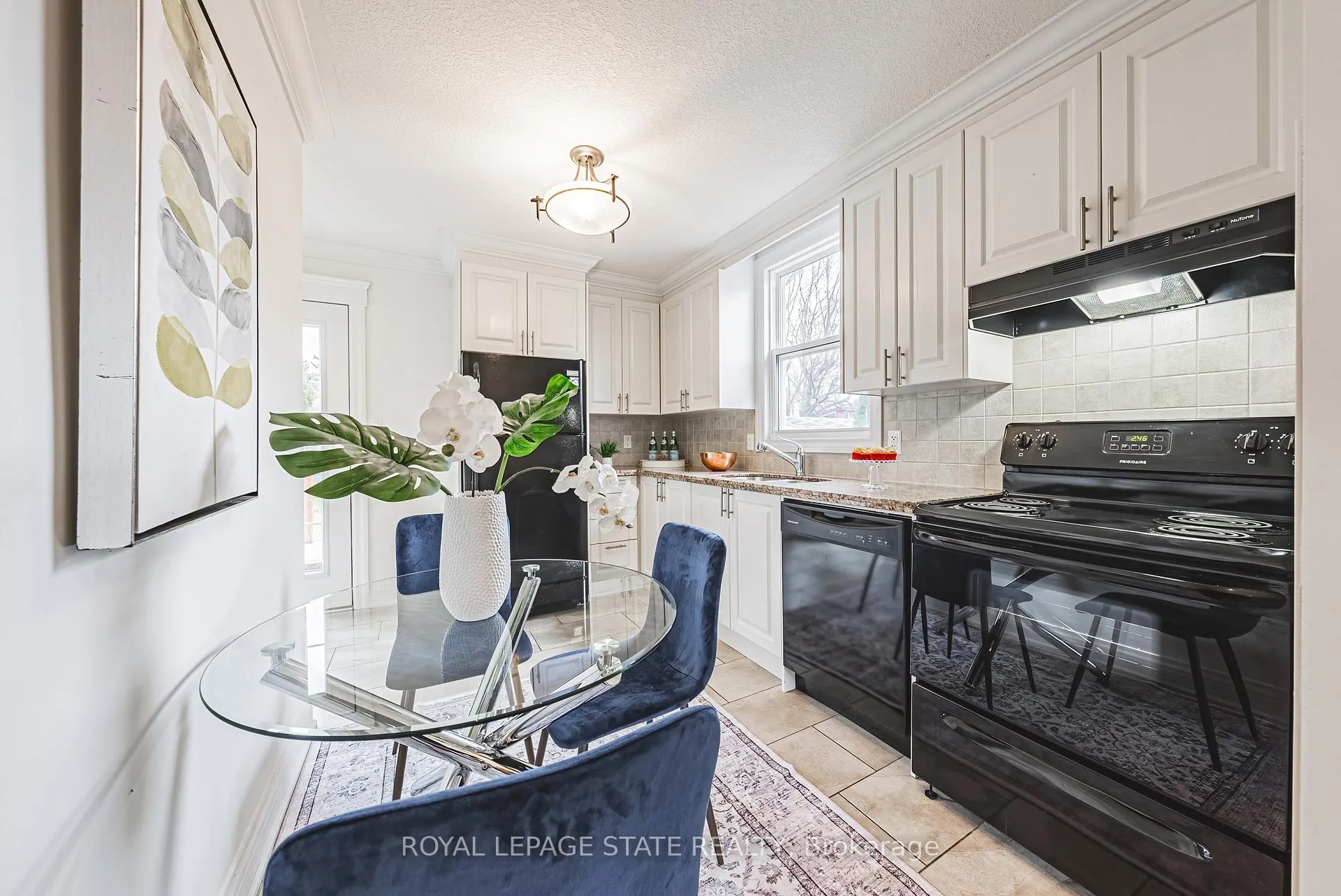 Photo 11 of 187 Summerhill Avenue, Hamilton, Bartonville — HOMEH