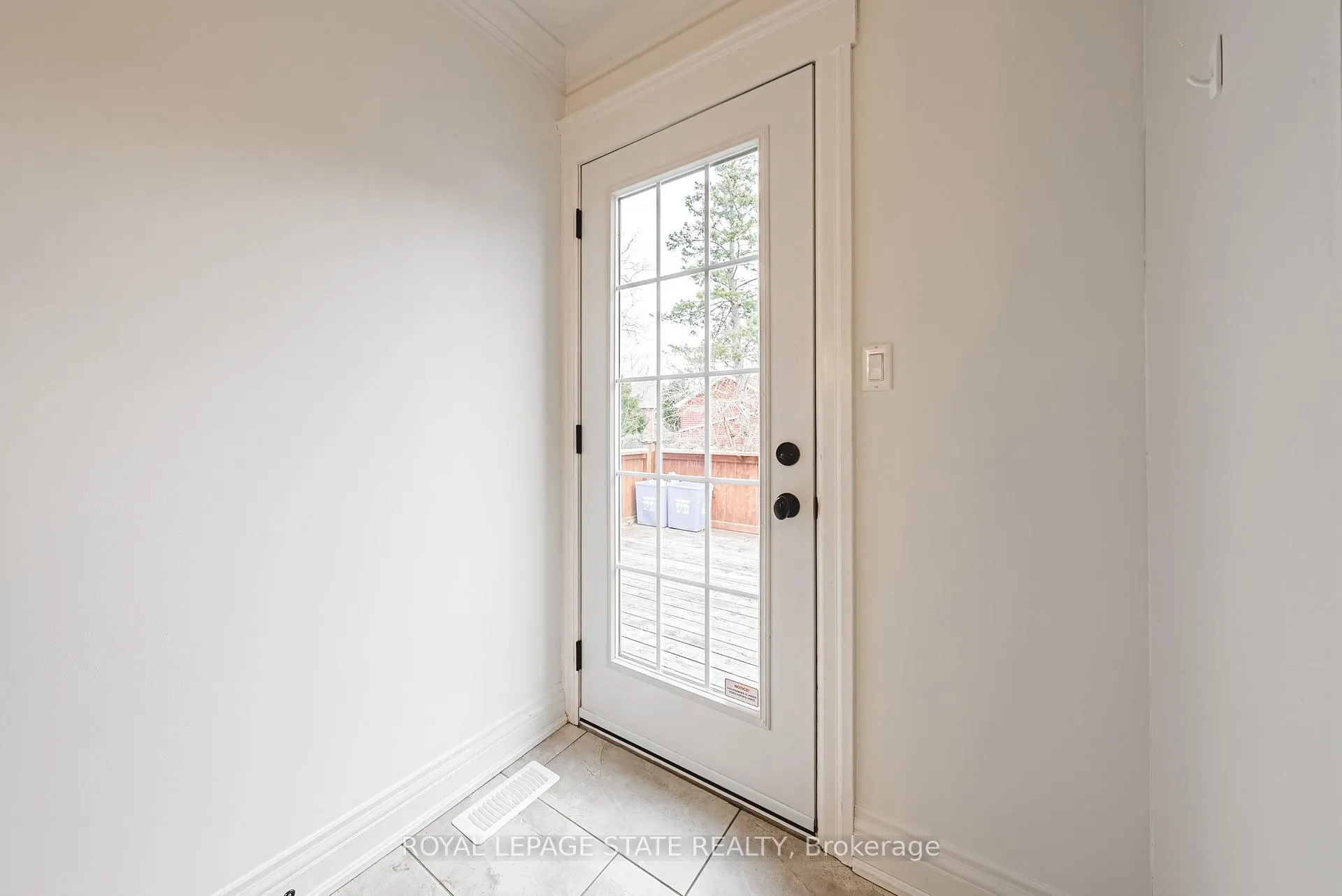 Photo 24 of 187 Summerhill Avenue, Hamilton, Bartonville — HOMEH