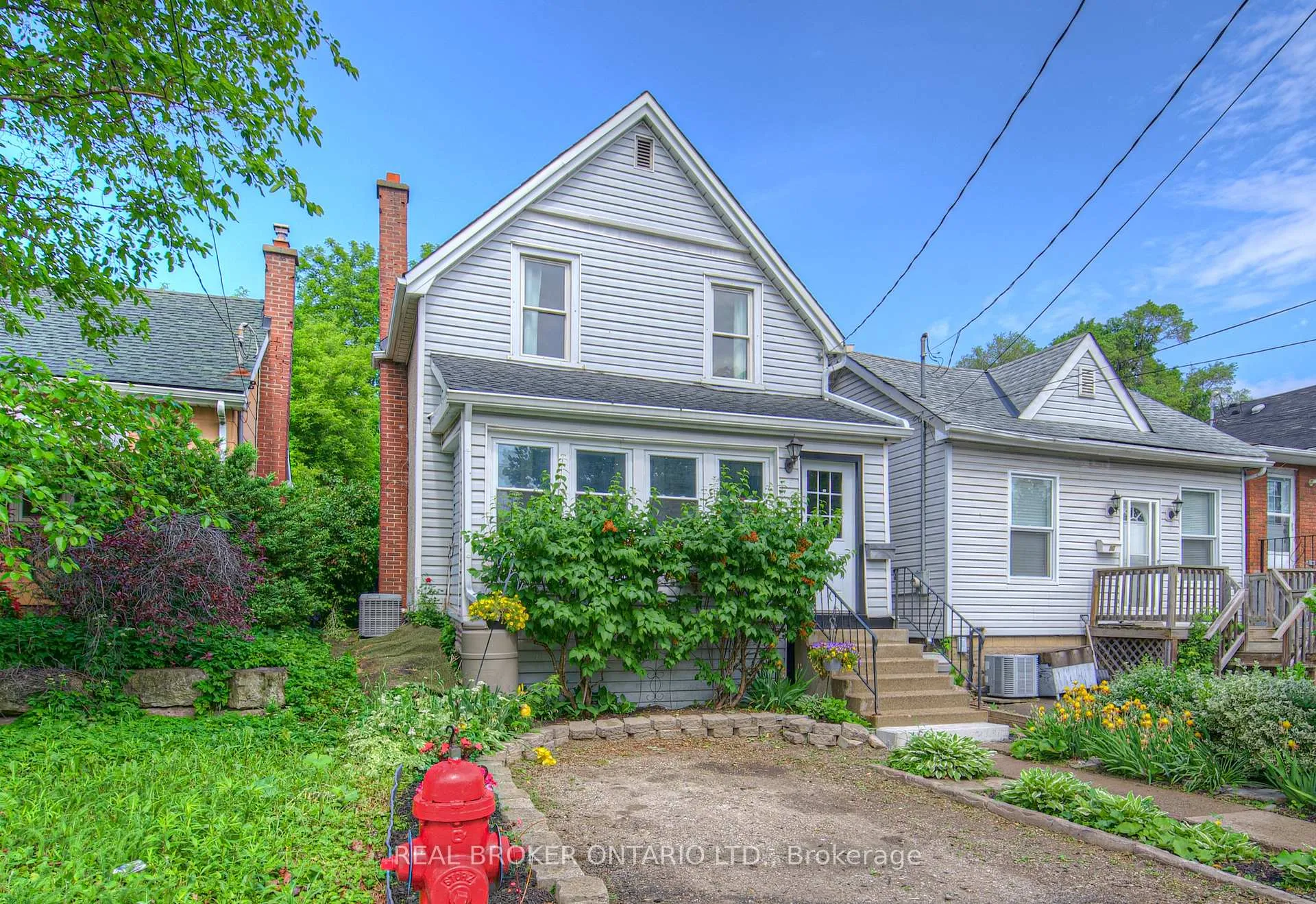 Photo 2 of 32 East 23rd Street, Hamilton, Eastmount — HOMEH