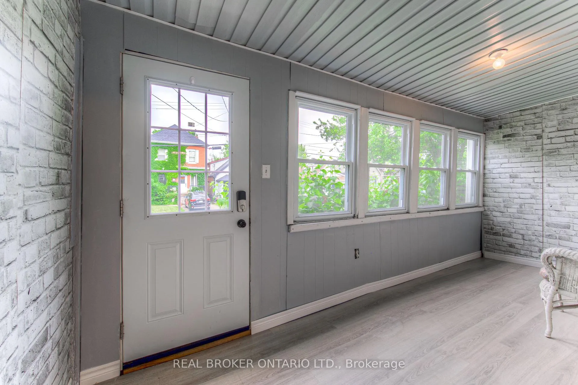 Photo 4 of 32 East 23rd Street, Hamilton, Eastmount — HOMEH
