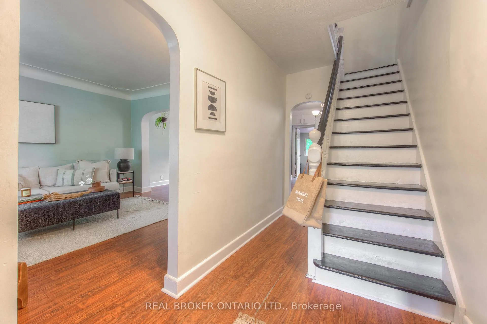 Photo 7 of 32 East 23rd Street, Hamilton, Eastmount — HOMEH