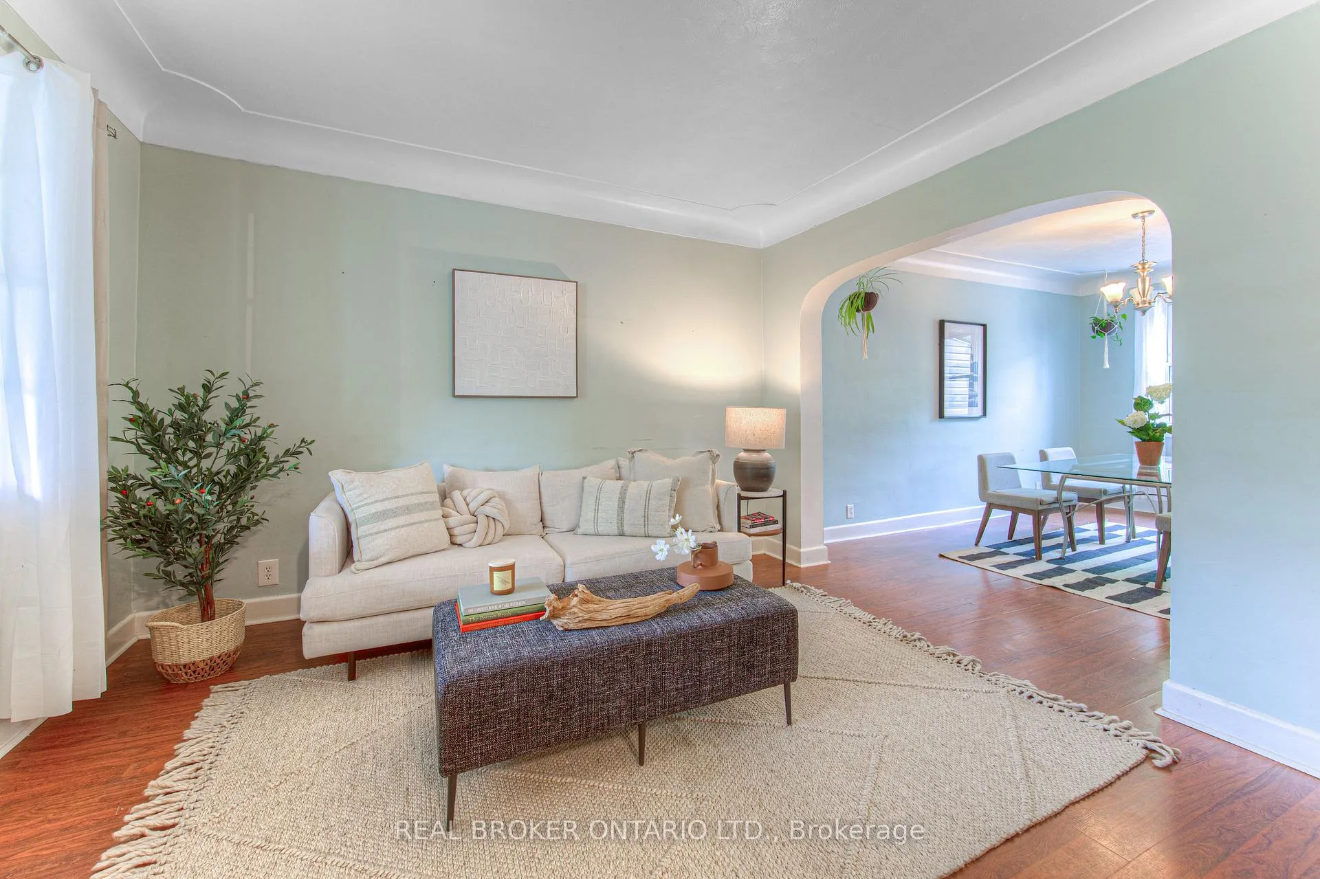 Photo 9 of 32 East 23rd Street, Hamilton, Eastmount — HOMEH