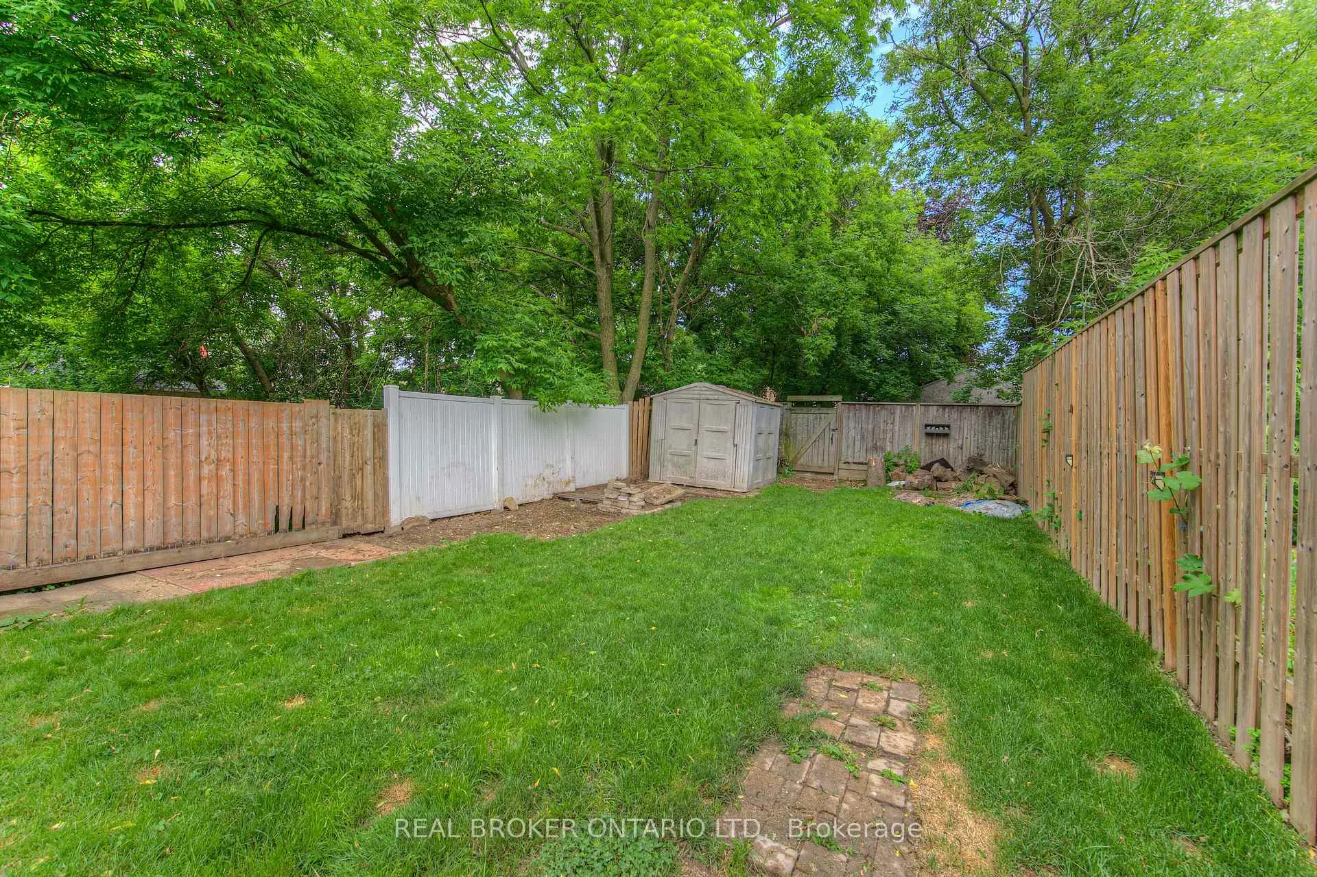Photo 40 of 32 East 23rd Street, Hamilton, Eastmount — HOMEH