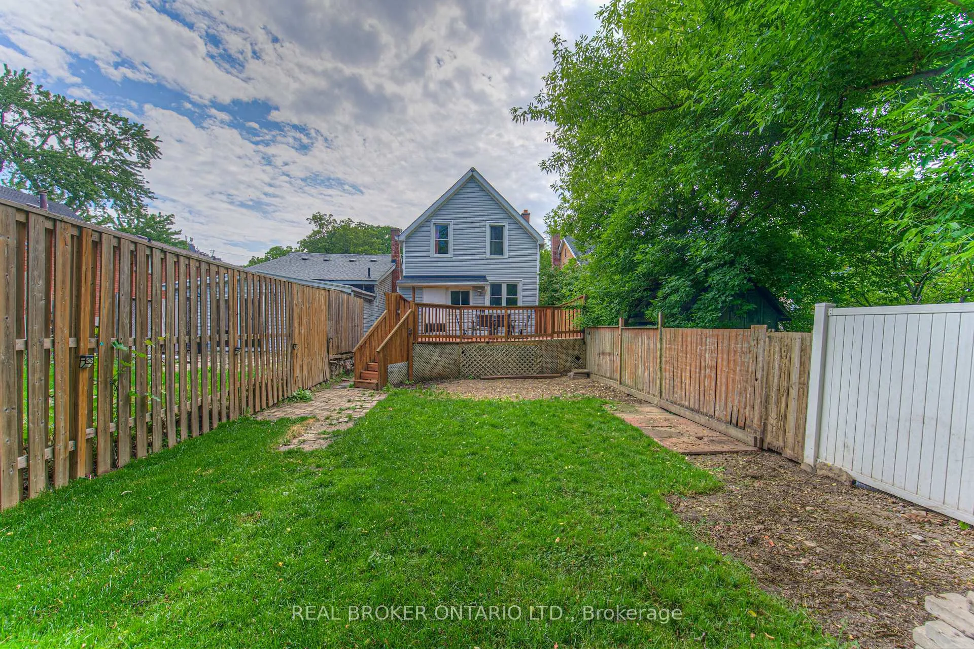Photo 42 of 32 East 23rd Street, Hamilton, Eastmount — HOMEH