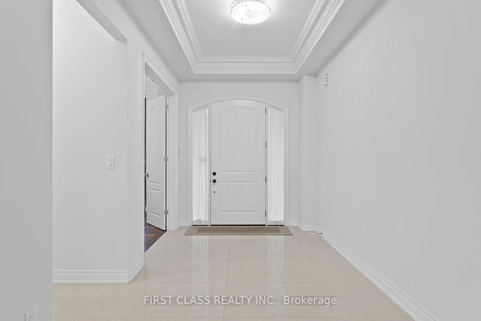 Photo 2 of 33 Berkshire Crescent, Markham, Angus Glen — HOMEH